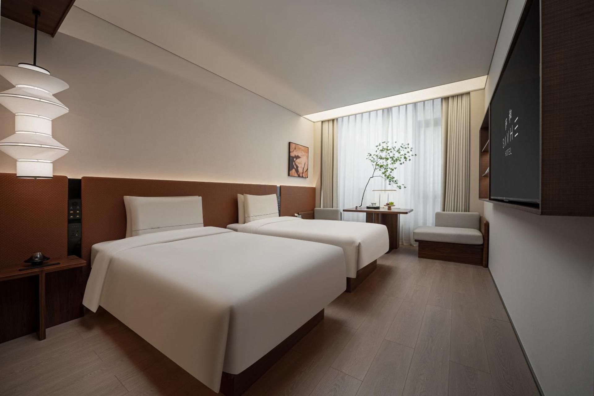 Twin Deluxe Room