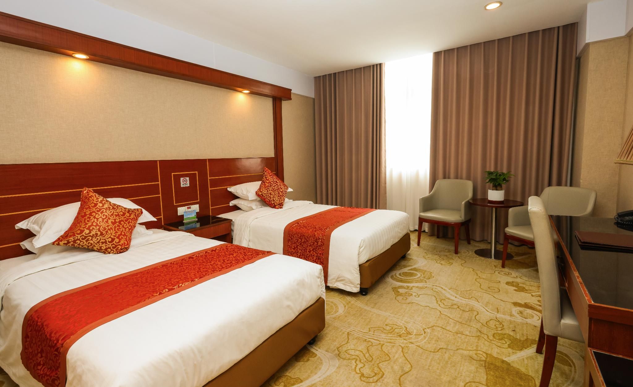 Standard Twin Room - Non-Smoking