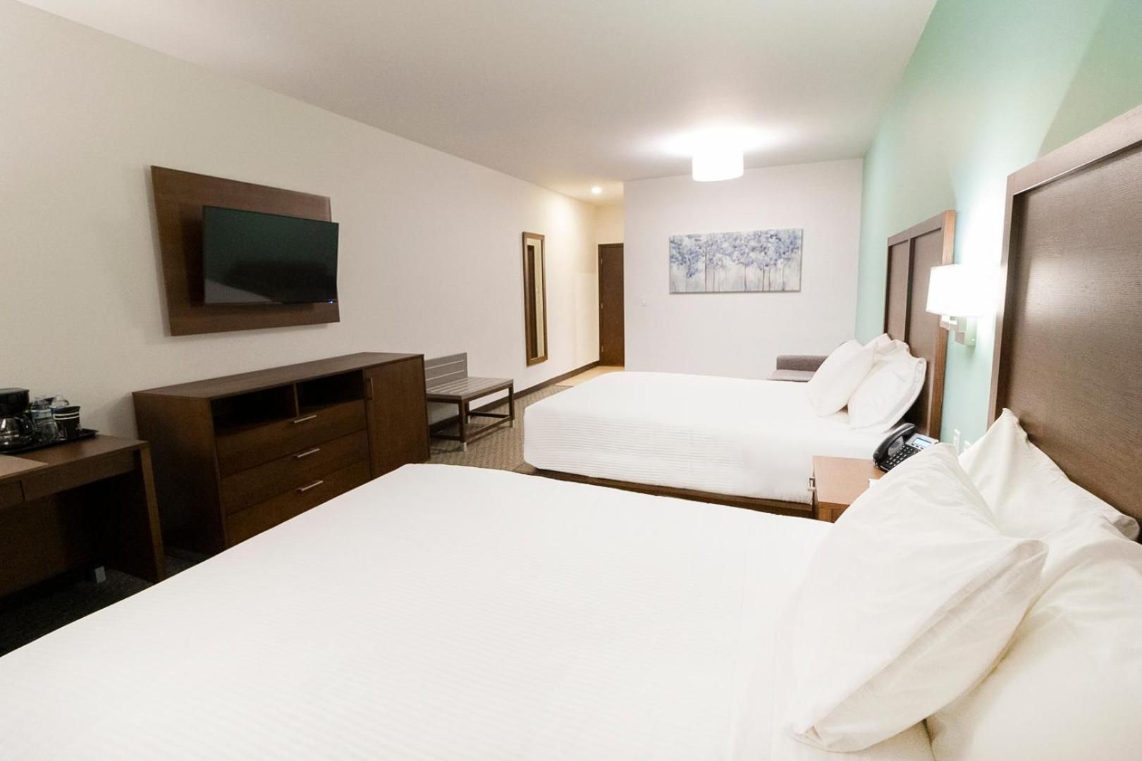 Comfort Inn Ciudad Juarez Quadruple Room with Two Queen Beds - Disability Access/Non Smoking/Interior Hall 3