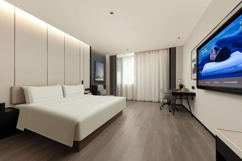 Executive room, Guest room, 1 Queen
