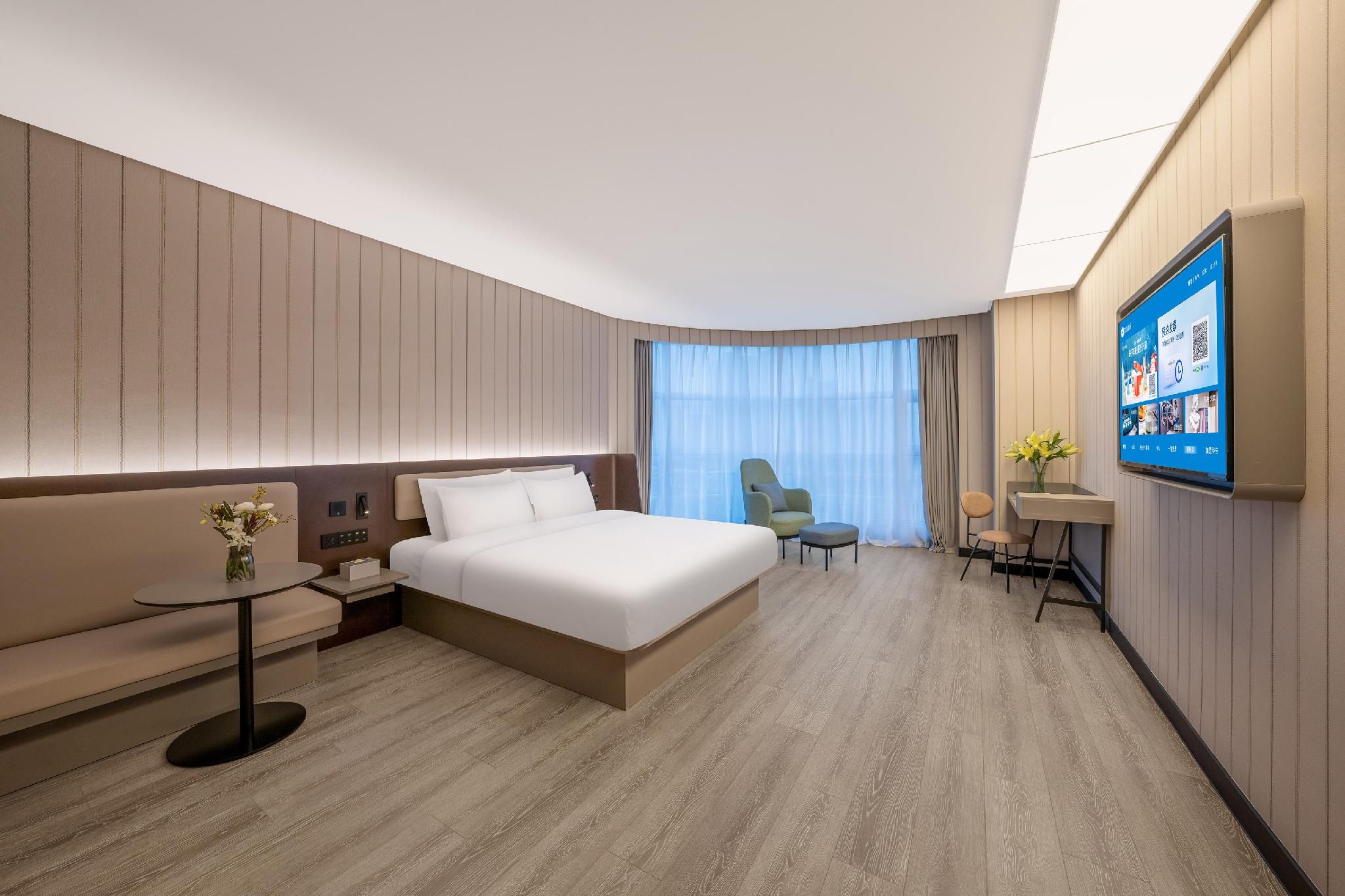 Huazhu - Superior BedRoom
