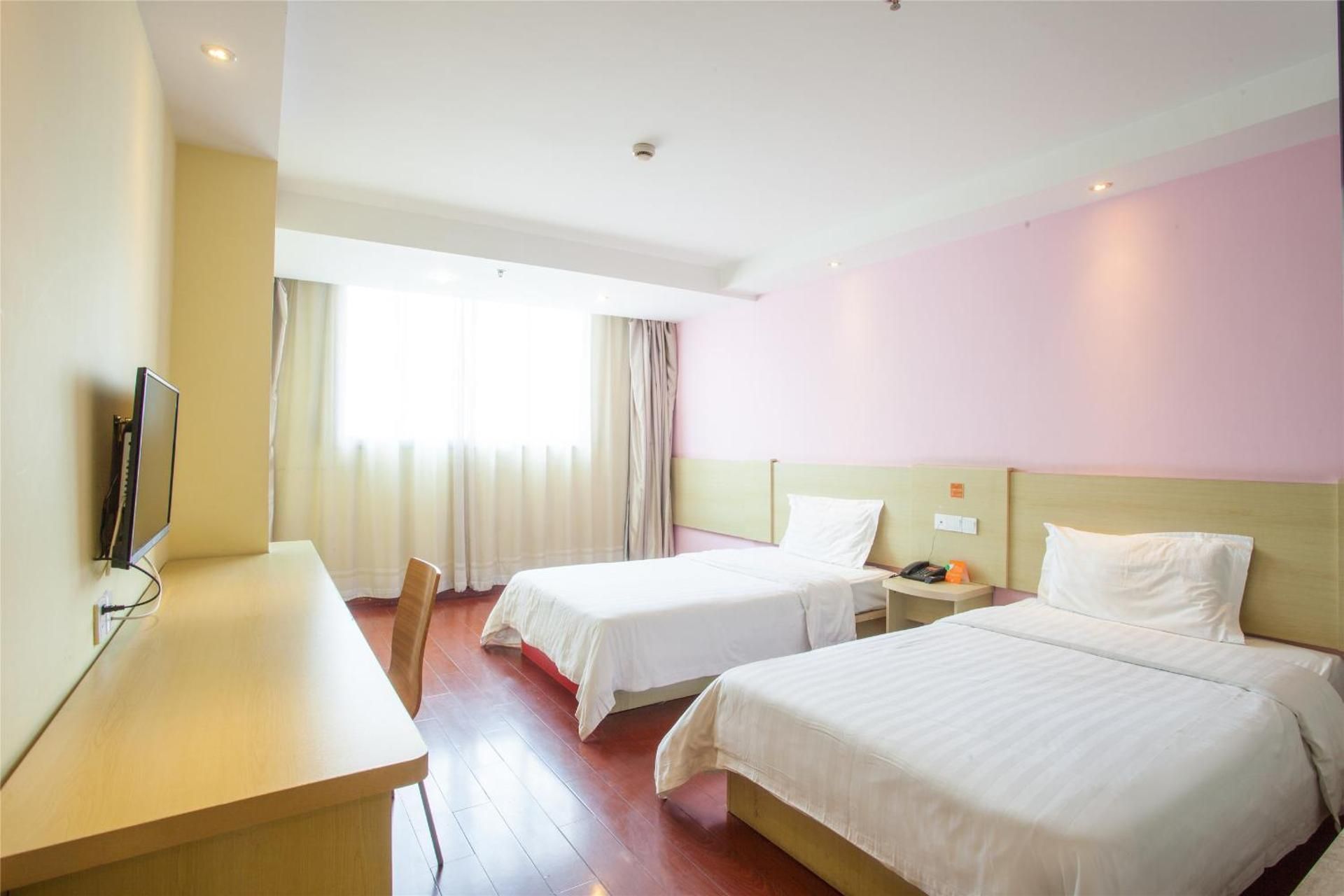 Mainland Chinese Citizens - Twin Room