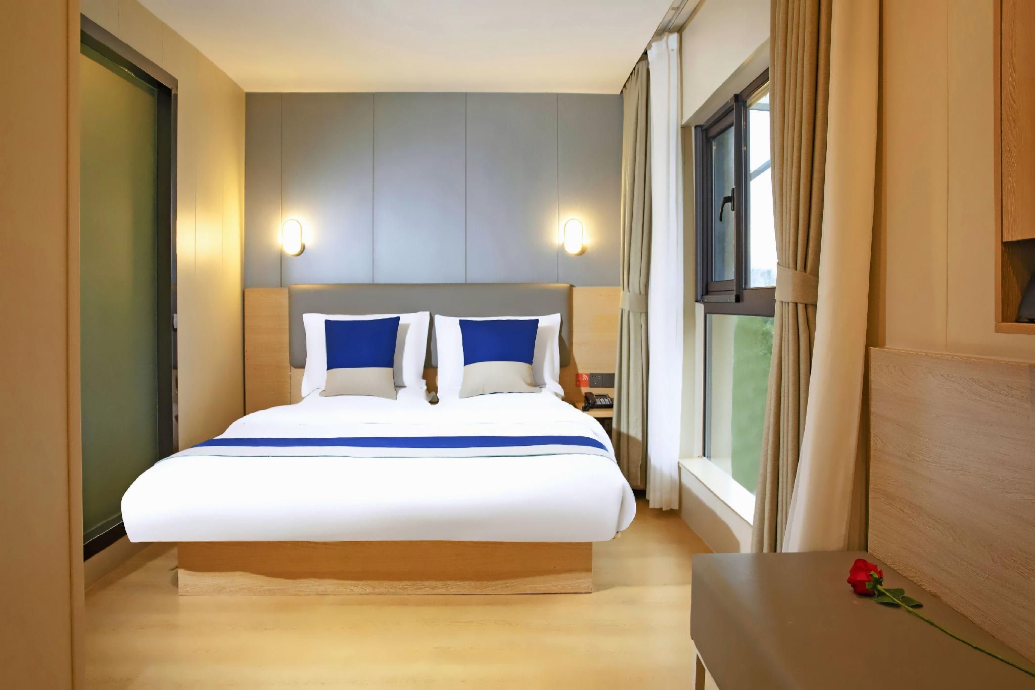 Featured Twin Room
