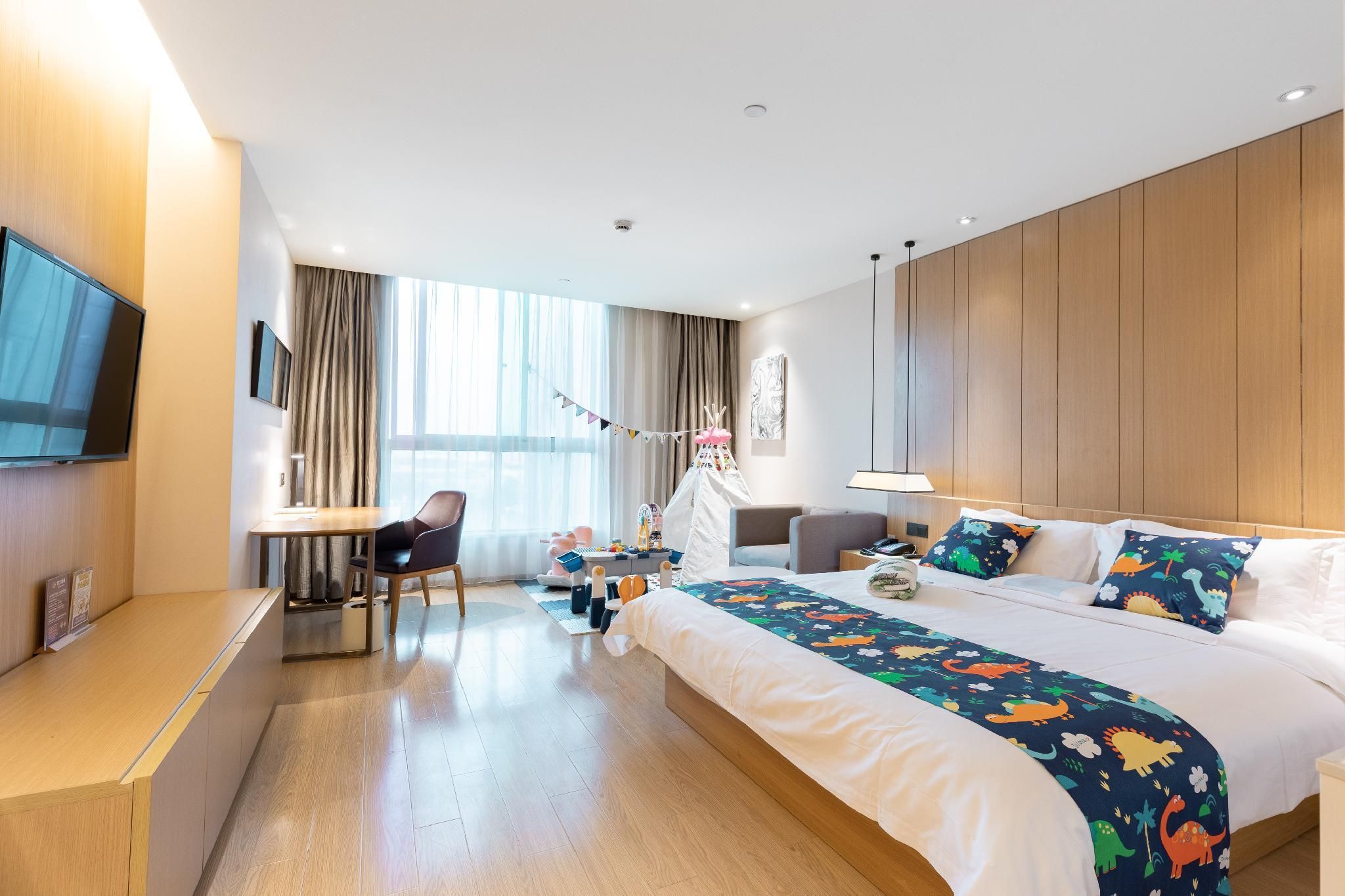 Huazhu - Bonding Room