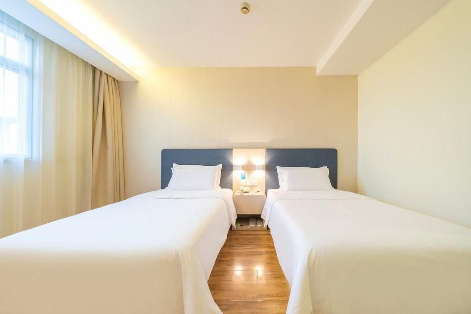 Guest Twin Room