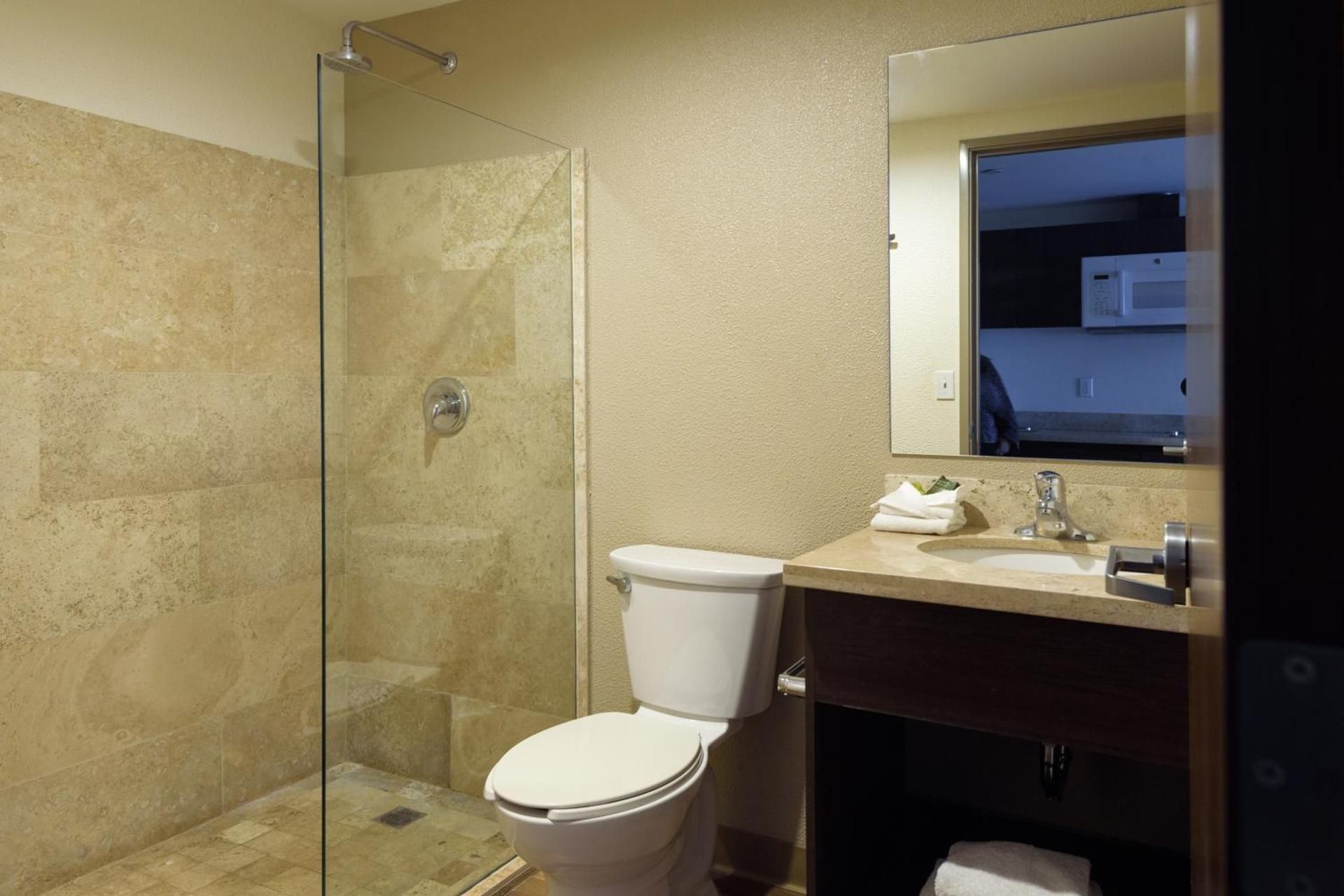Queen Suite