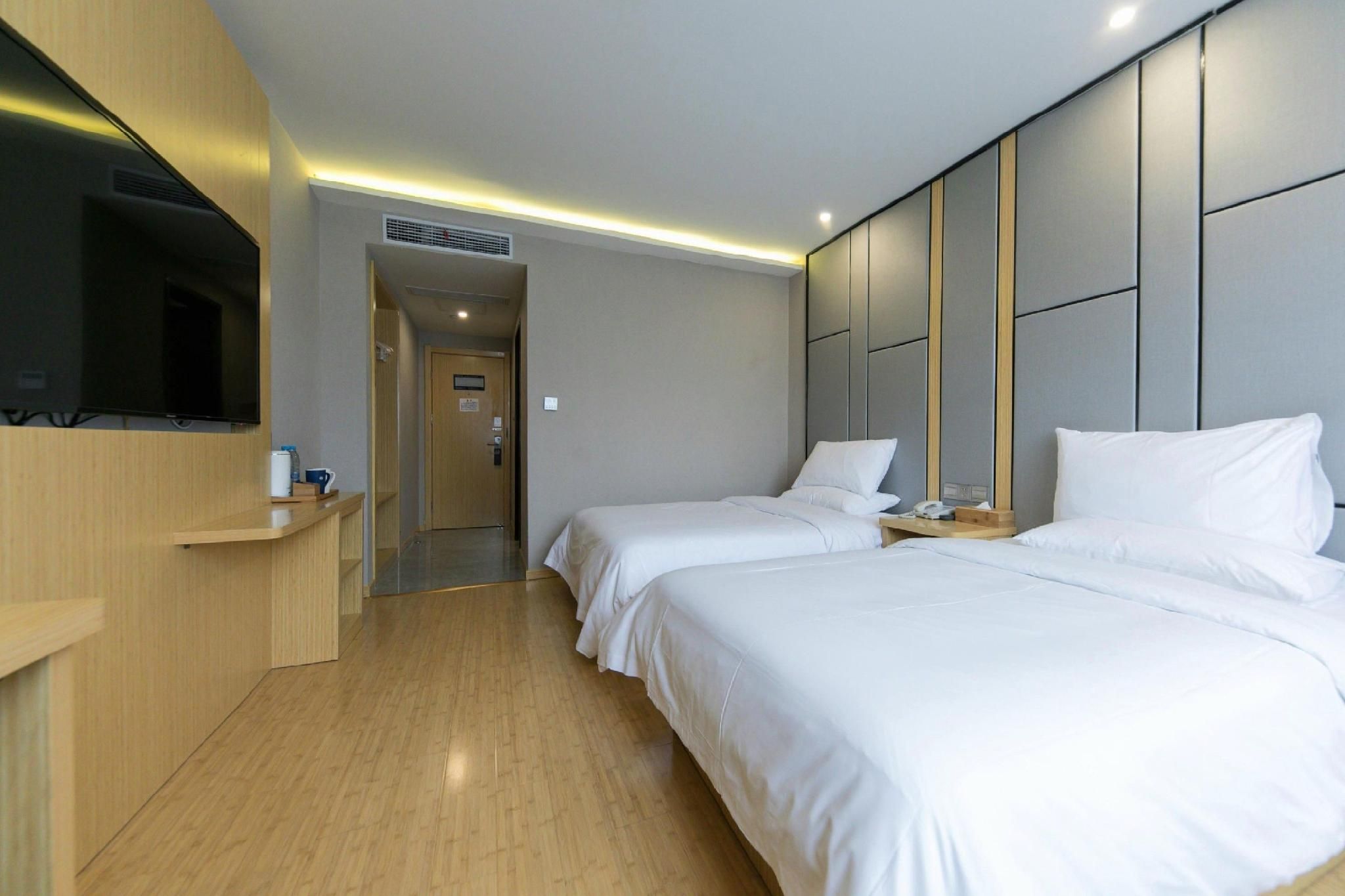 Twin Superior Room