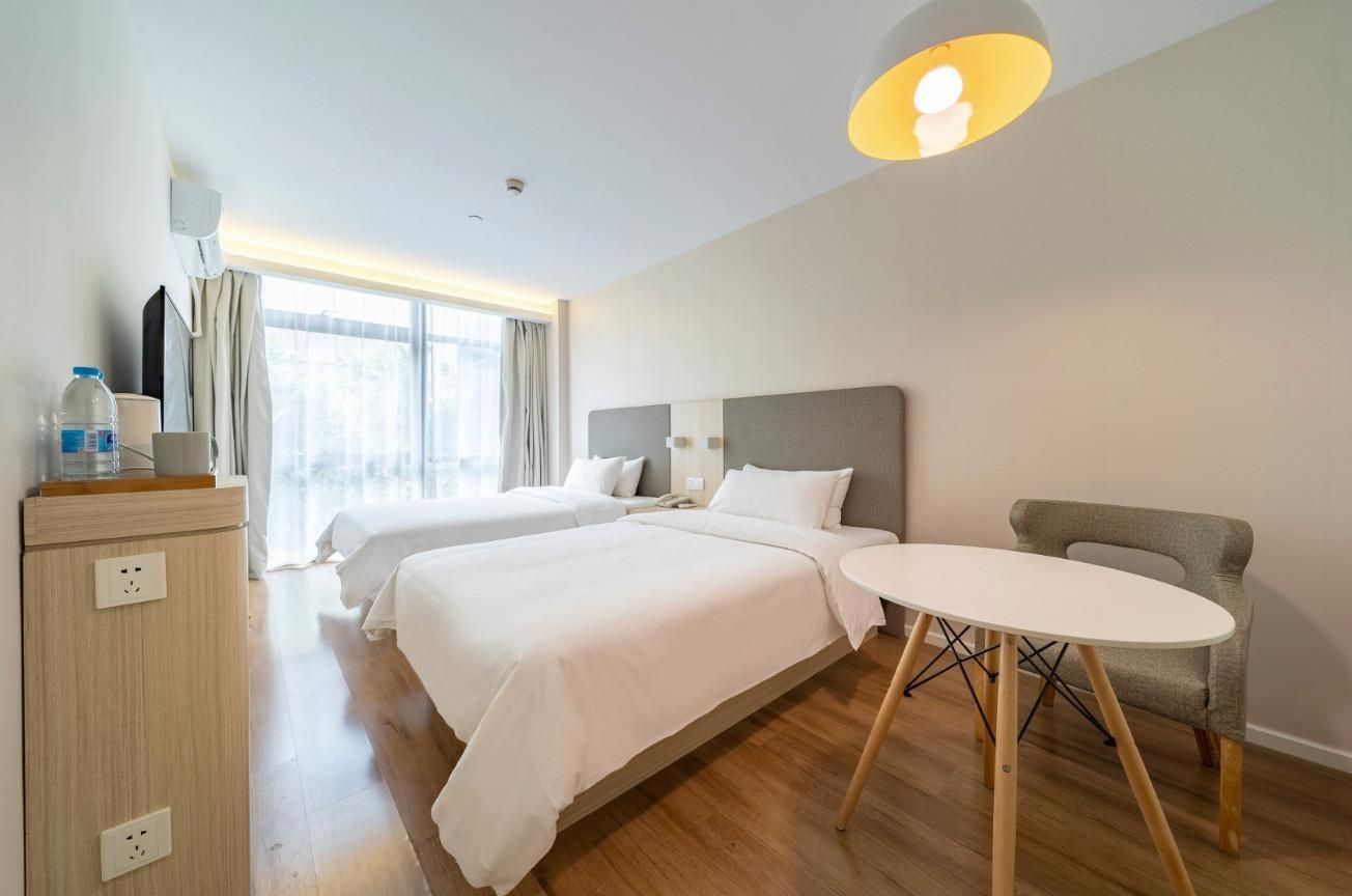 Huazhu - Twin Room