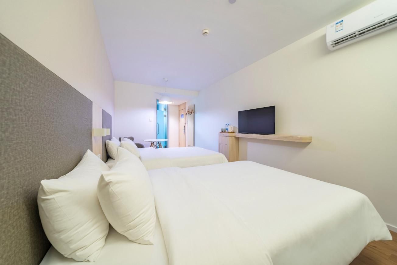 Huazhu - Twin Room