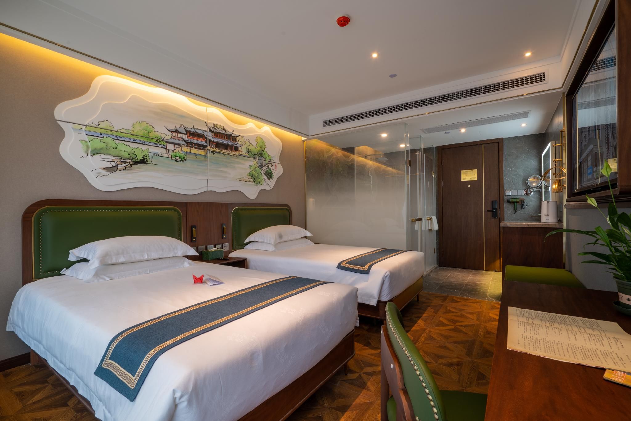 Superior Twin Room
