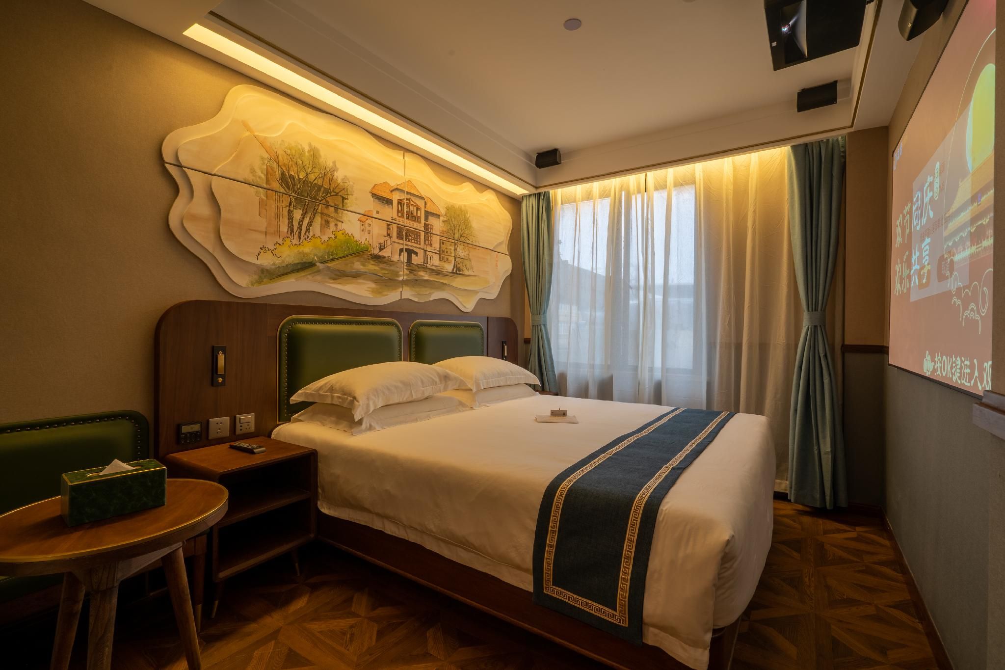 Premier Cinema Themed Double Room
