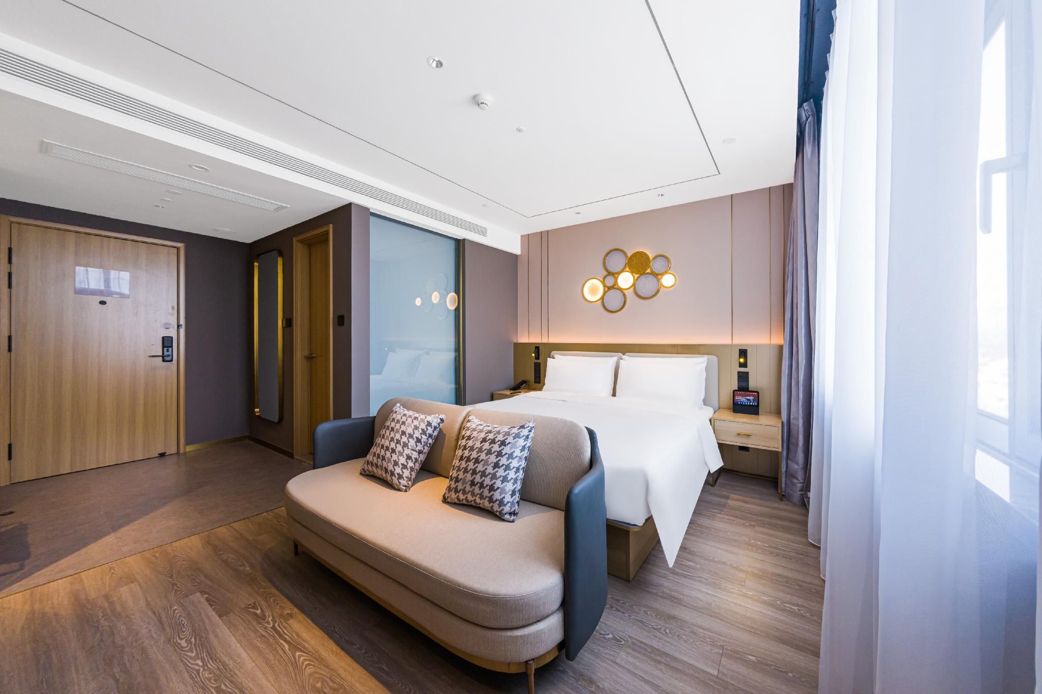 Huazhu - Yueruo Liujin Superior 1 Bed Room
