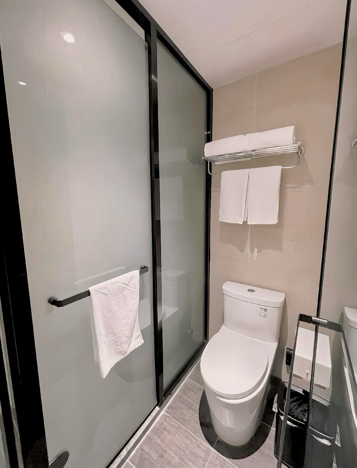 Huazhu - Superior BedRoom