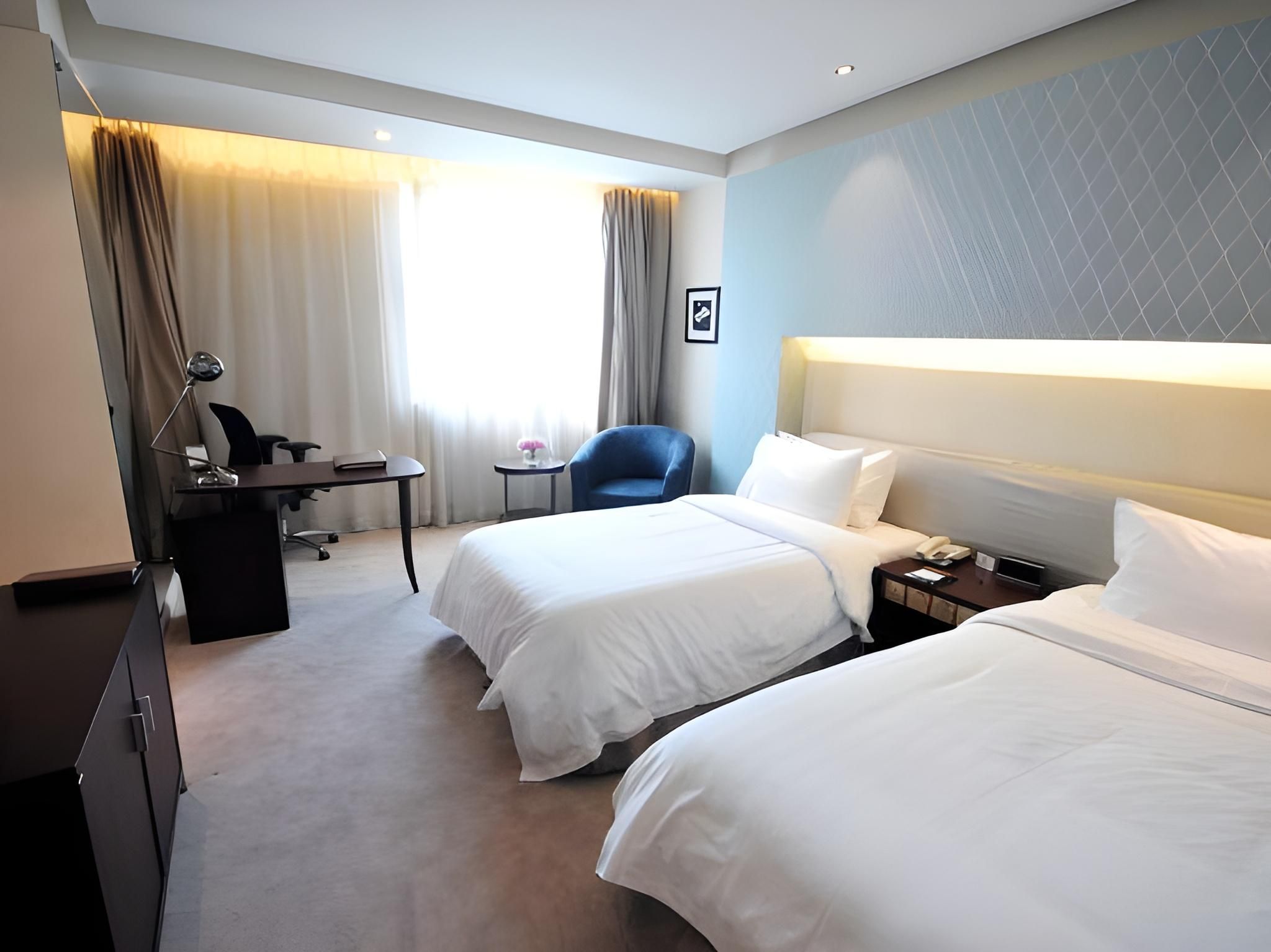 Standard Twin Bed