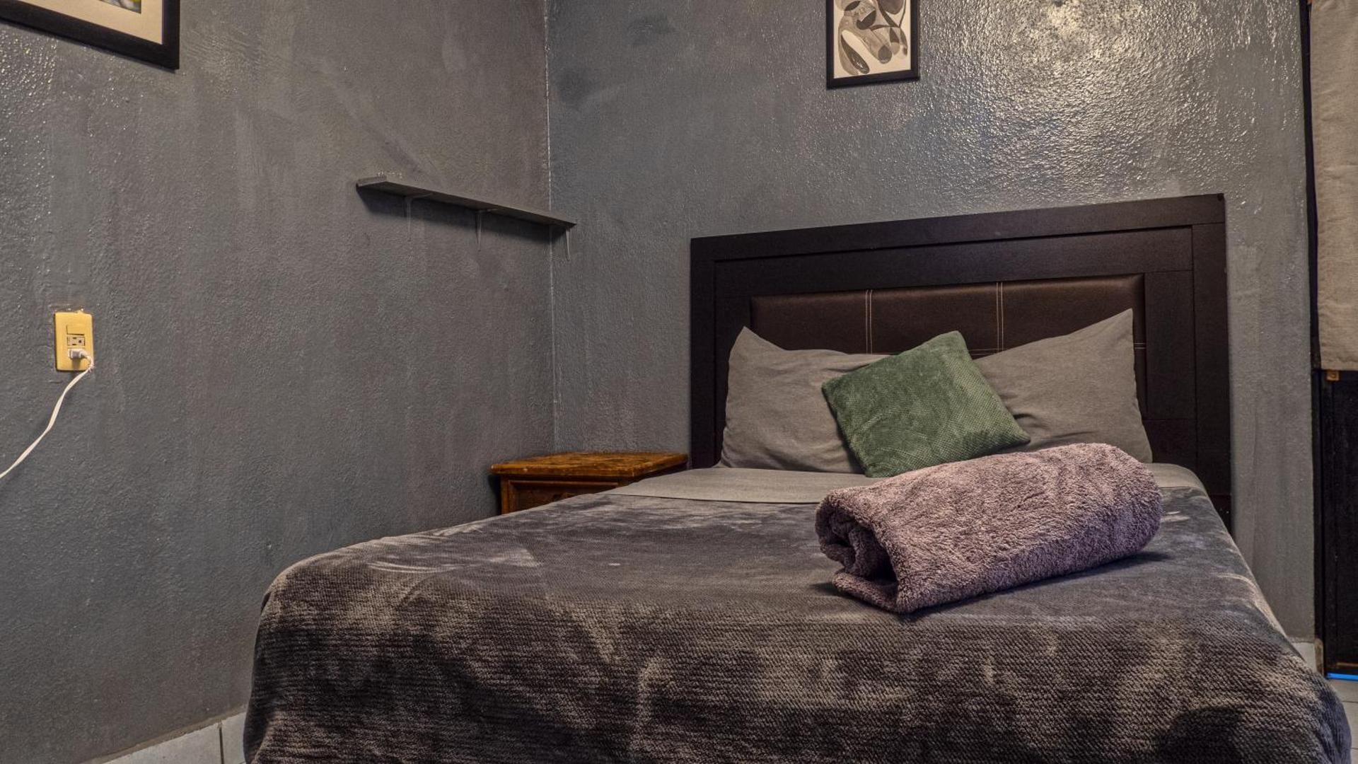 Double Room with Shared Bathroom