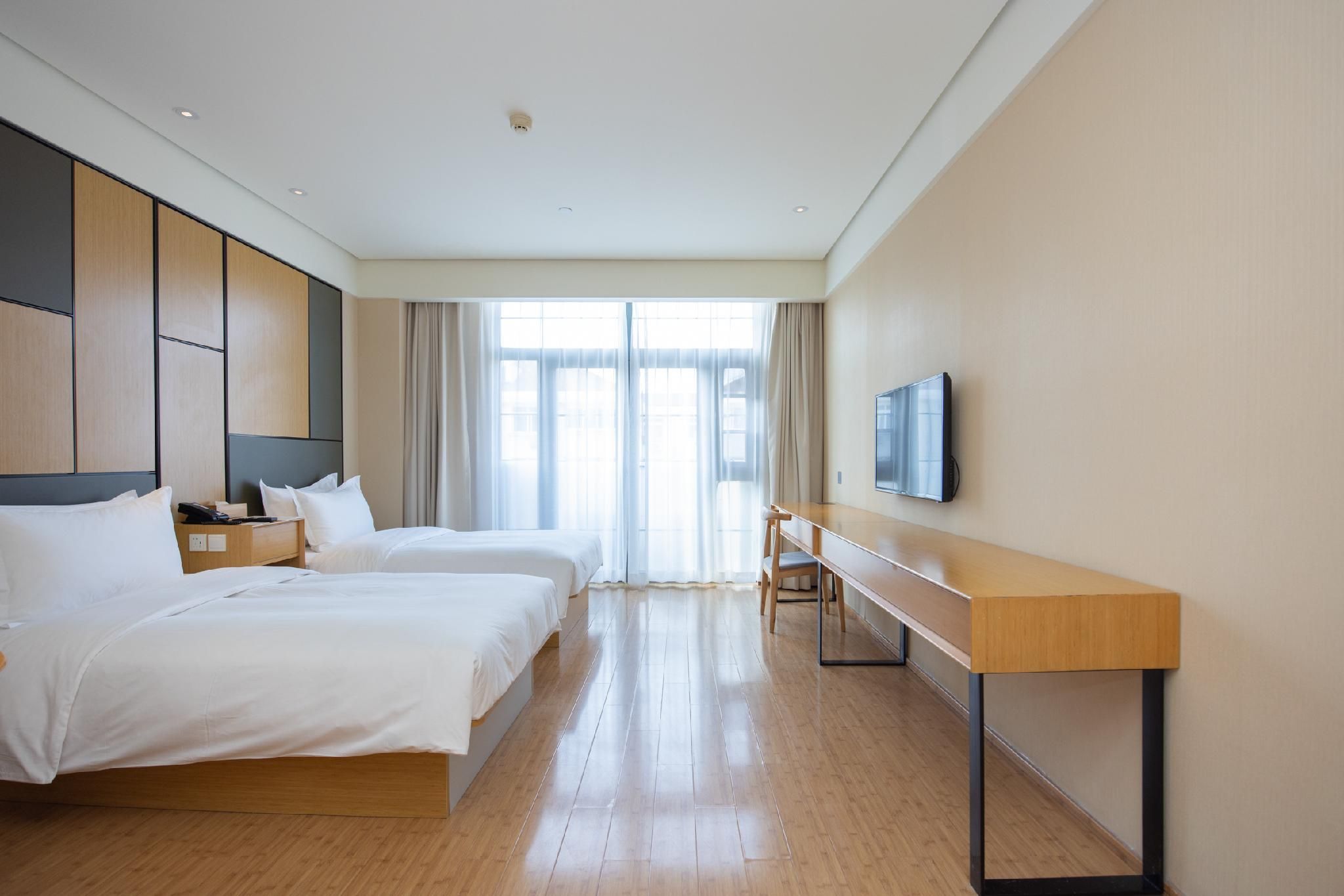 2 Bed Twin Superior Room