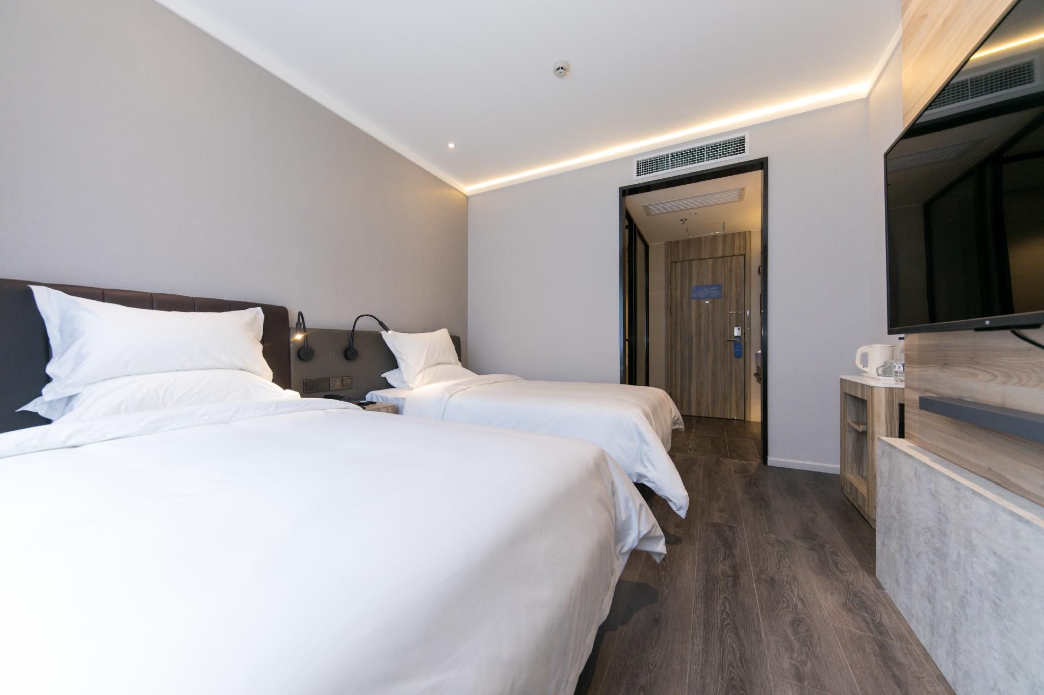 Huazhu - Twin Room