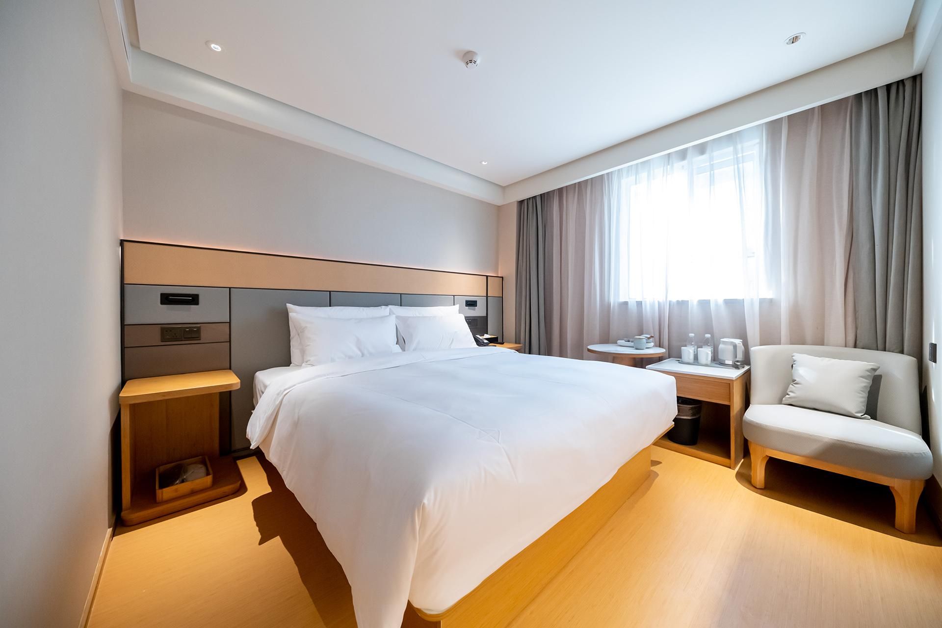 26880794_210813152100104947041