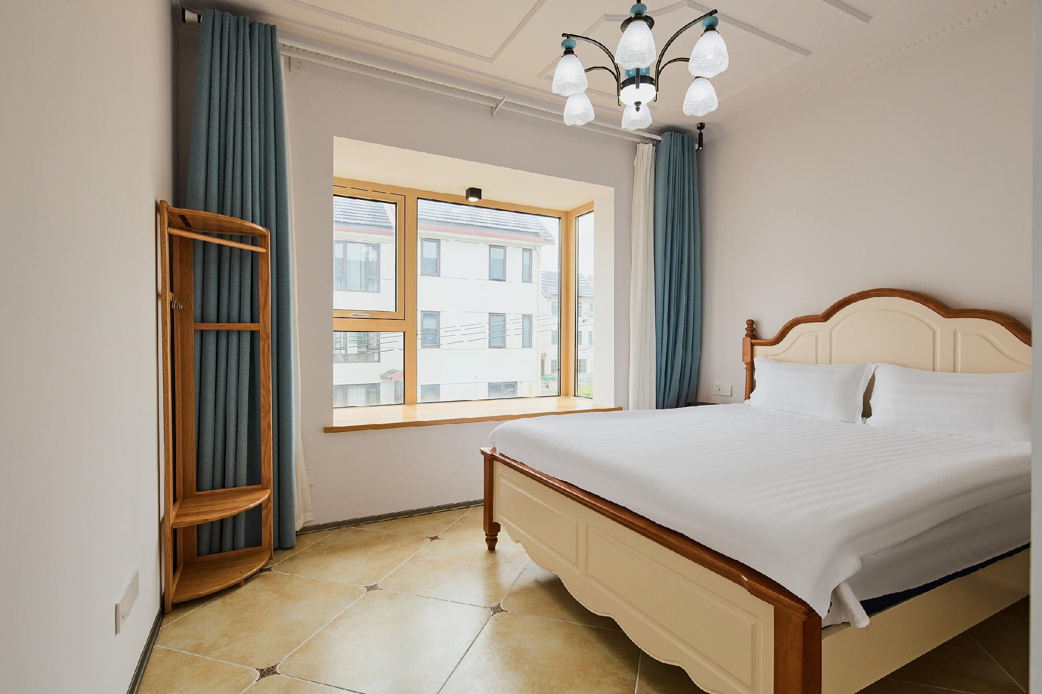 Big Room