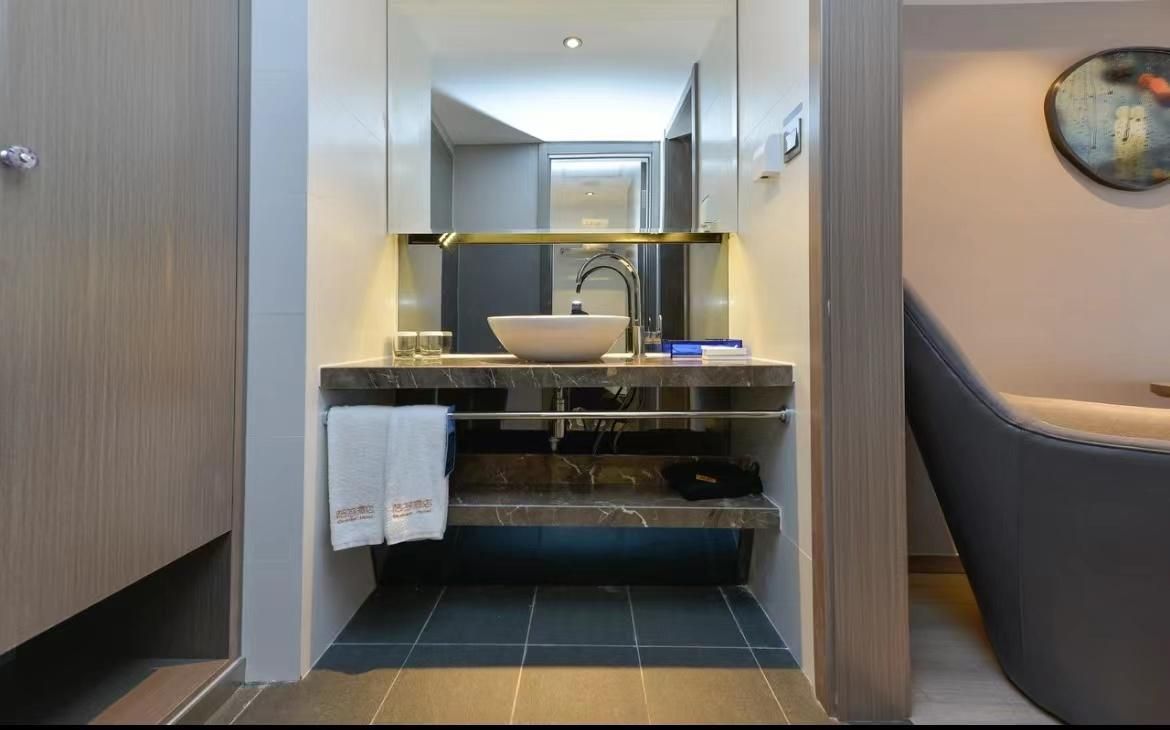 Suite with Kitchen - Non-Smoking