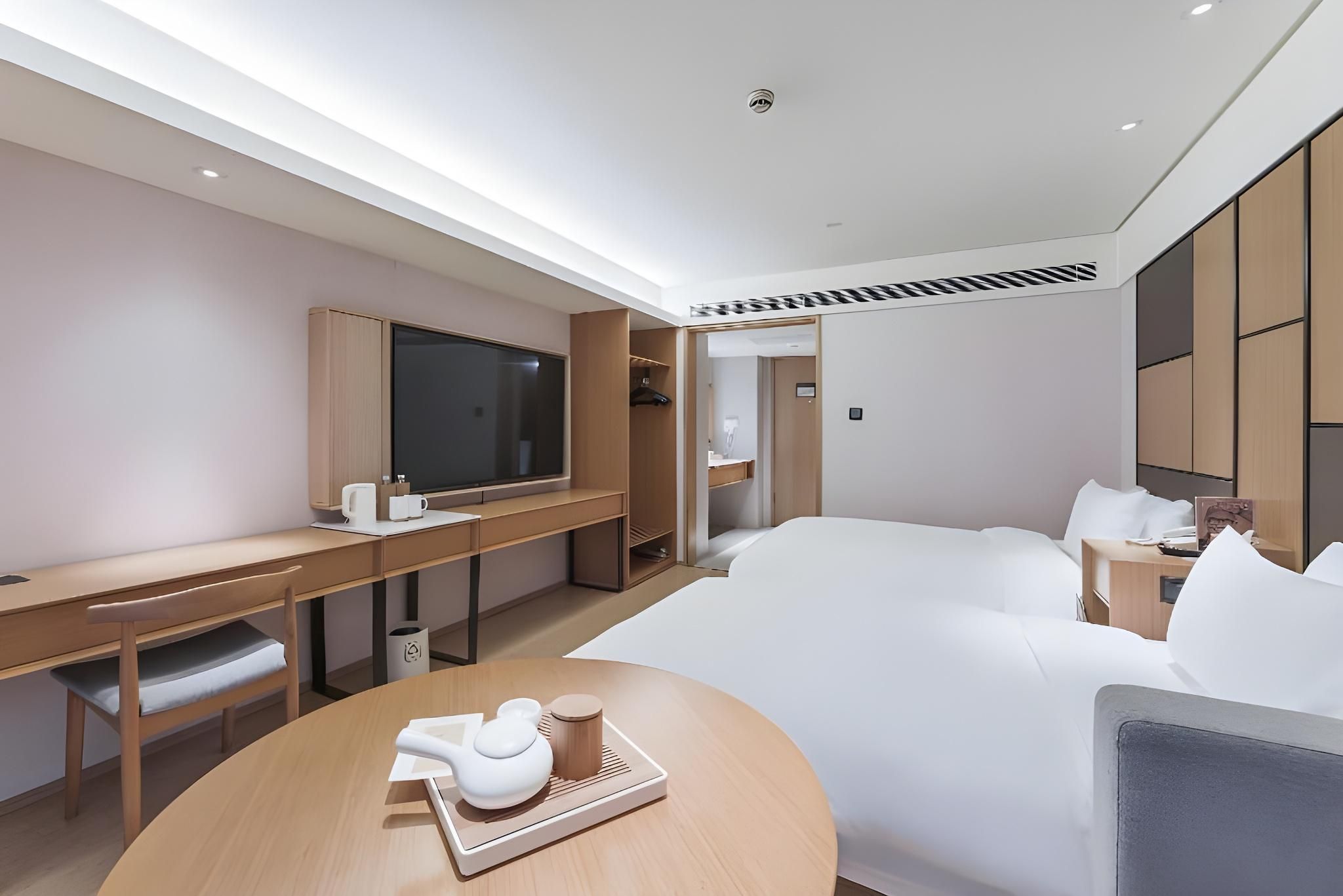2 Bed Twin Superior Room
