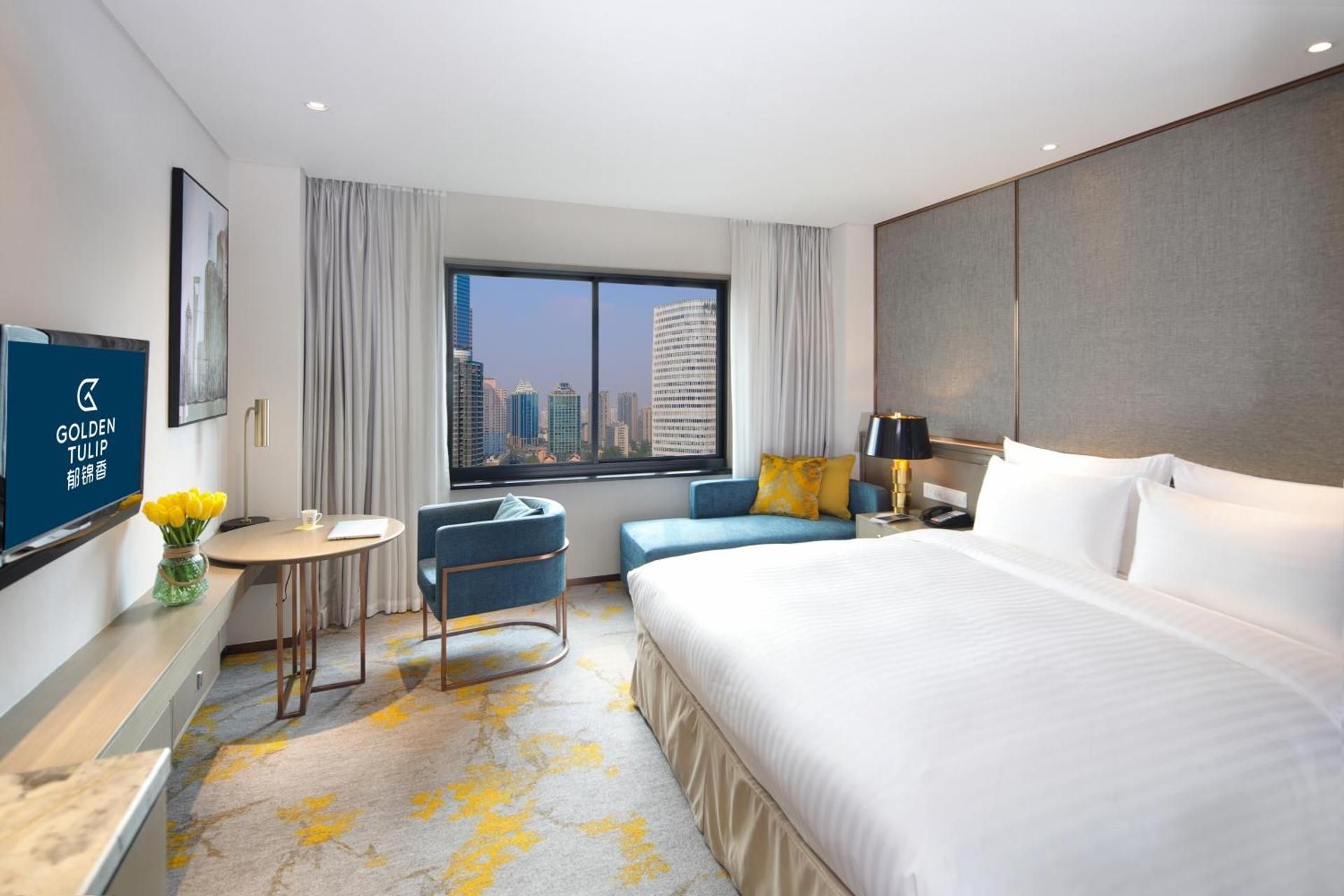 Standard Queen Room - A free copy of Shanghai Taste and a welcome gift upon check-in