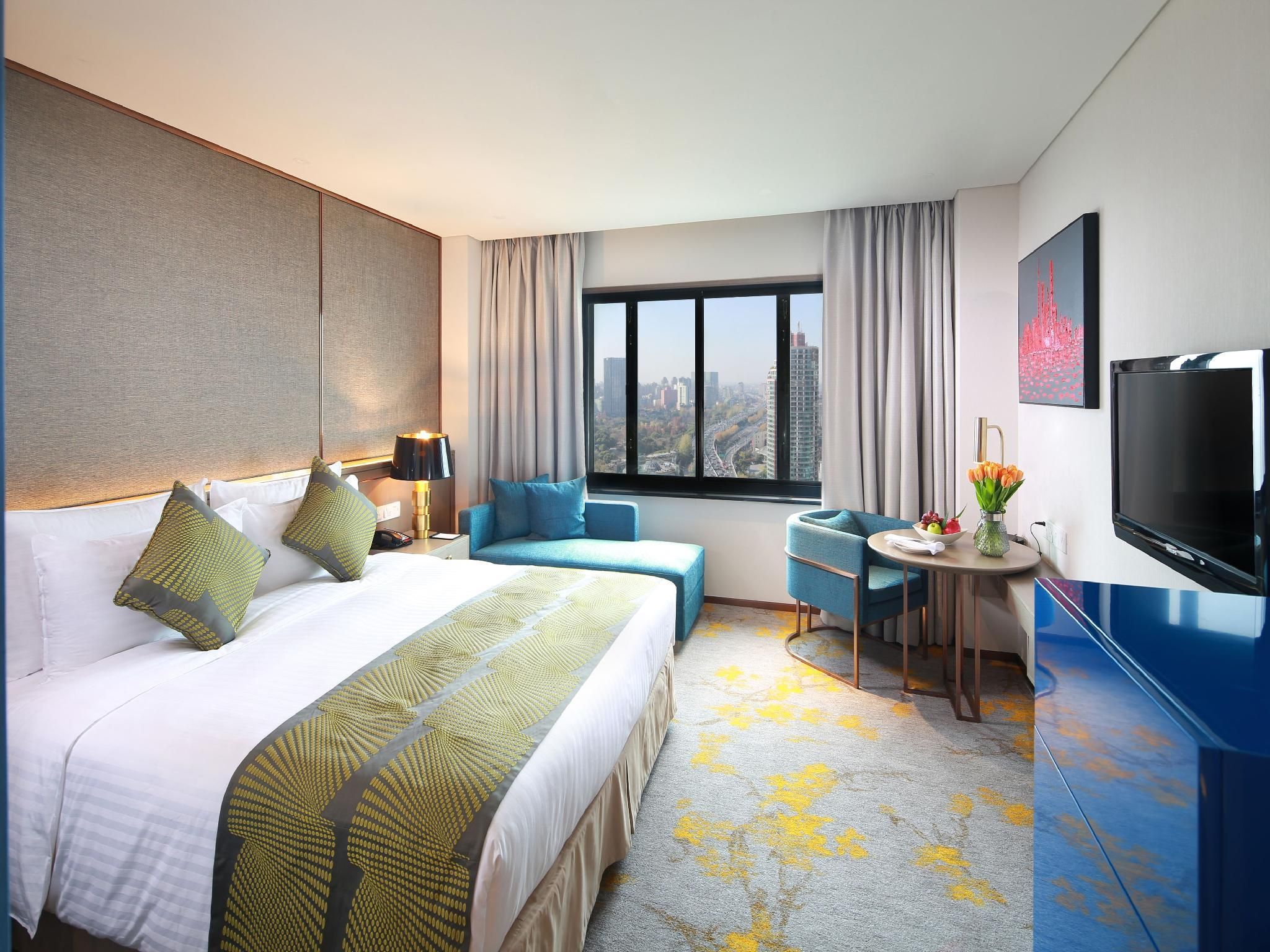 Deluxe Room with 1 King Bed