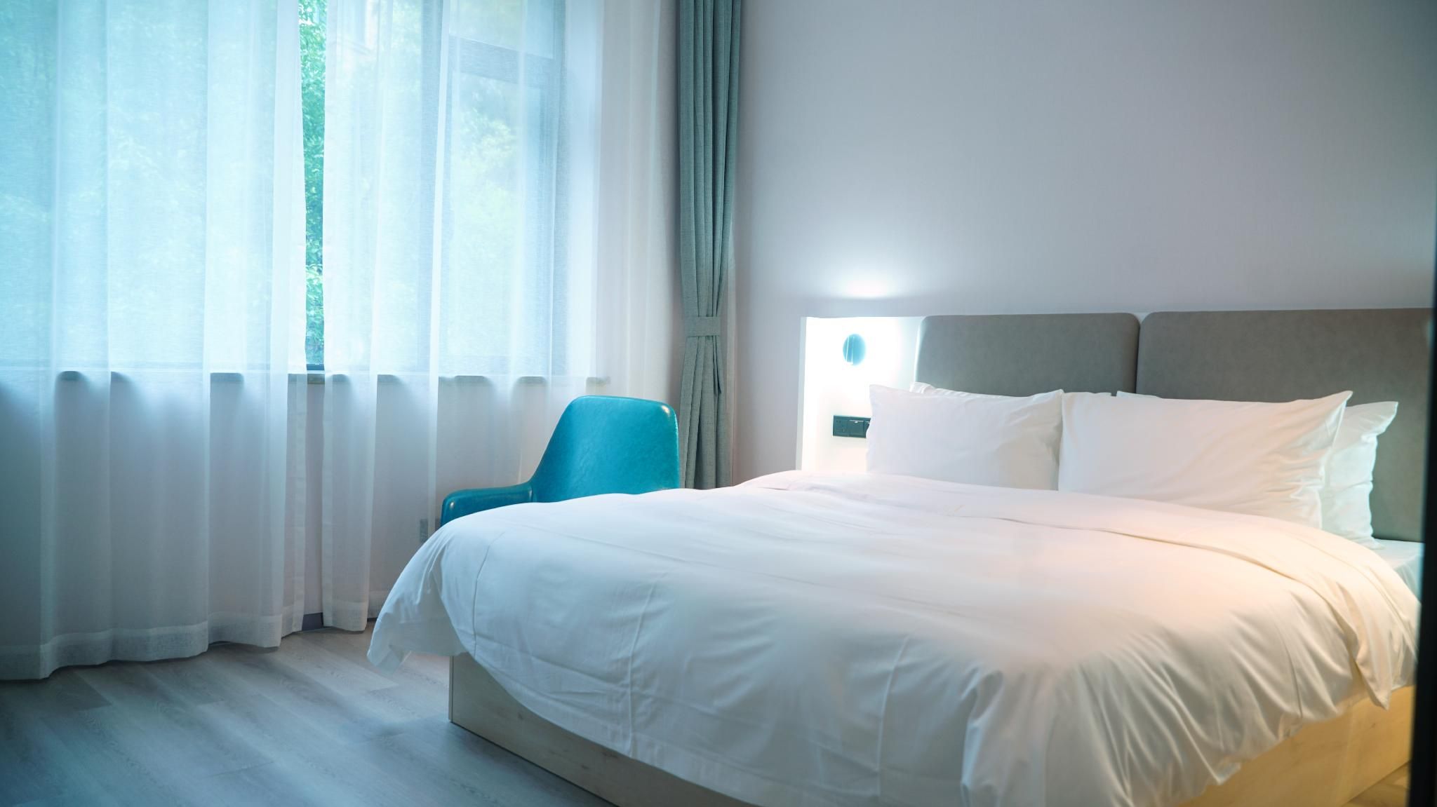 Huazhu - Business Bed Room