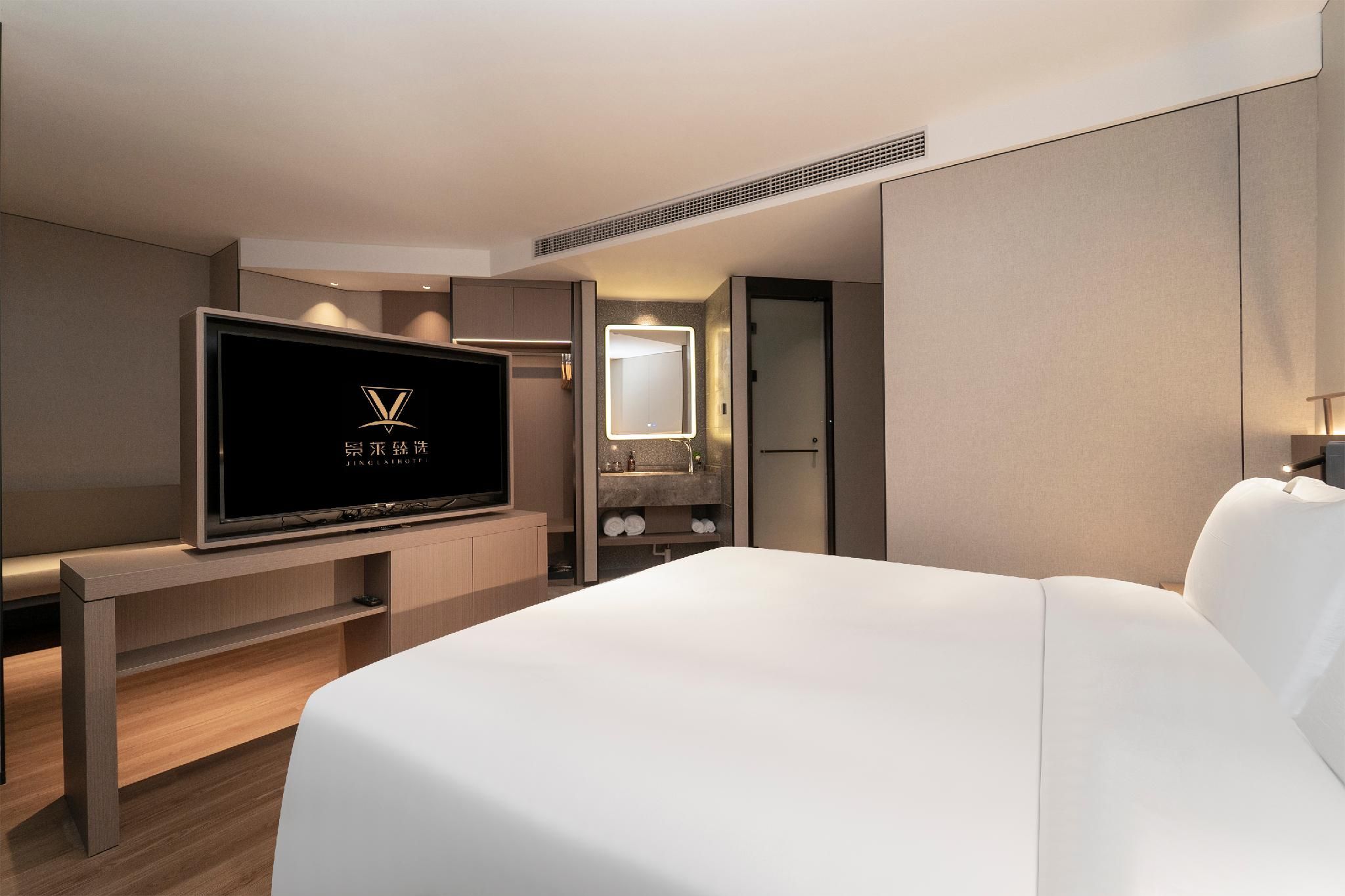 Deluxe View Room