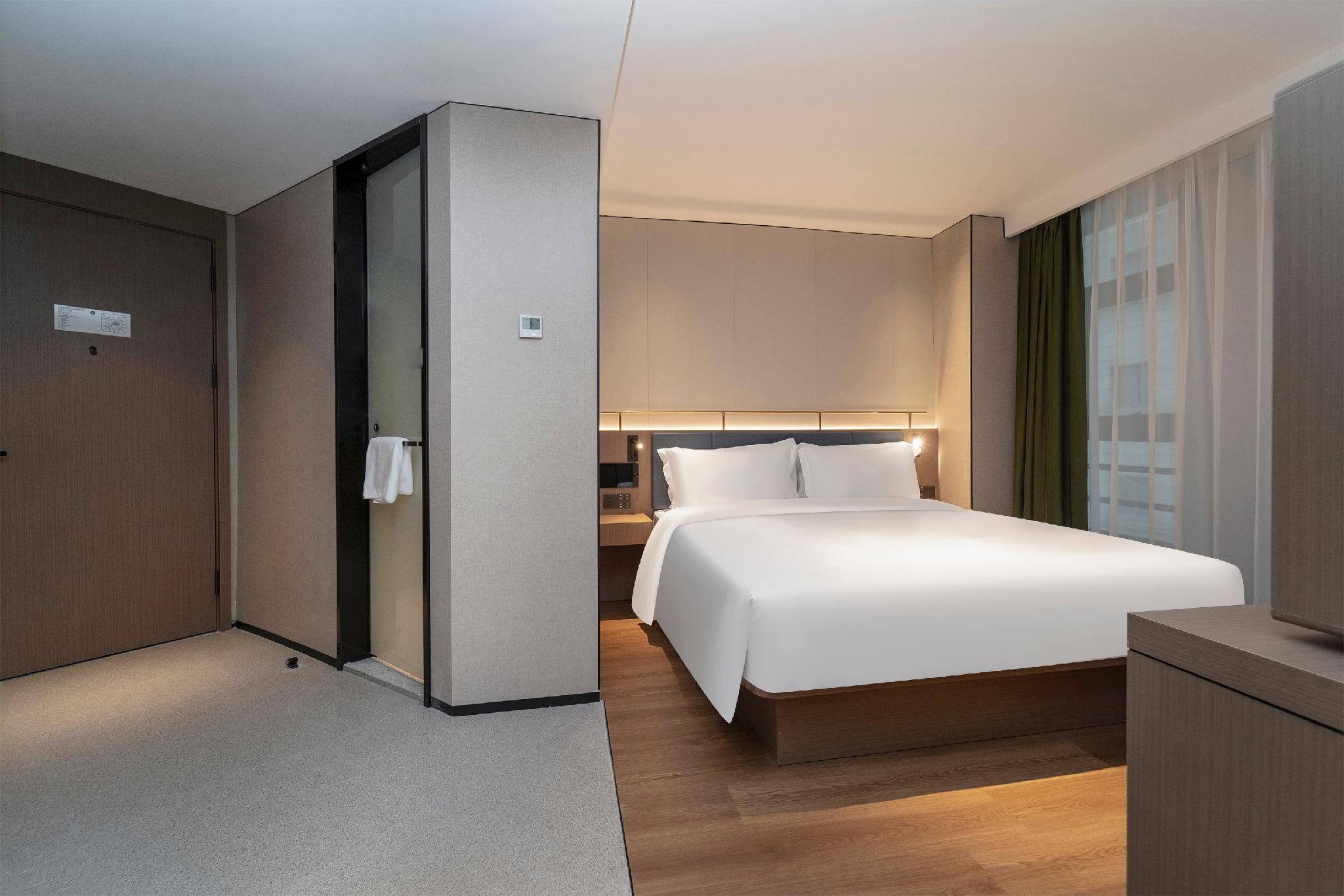 Deluxe View Room