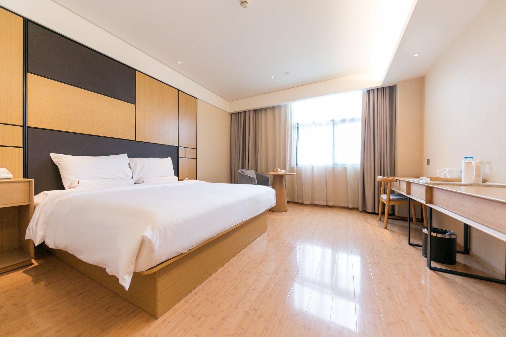 Business Queen Bed Room