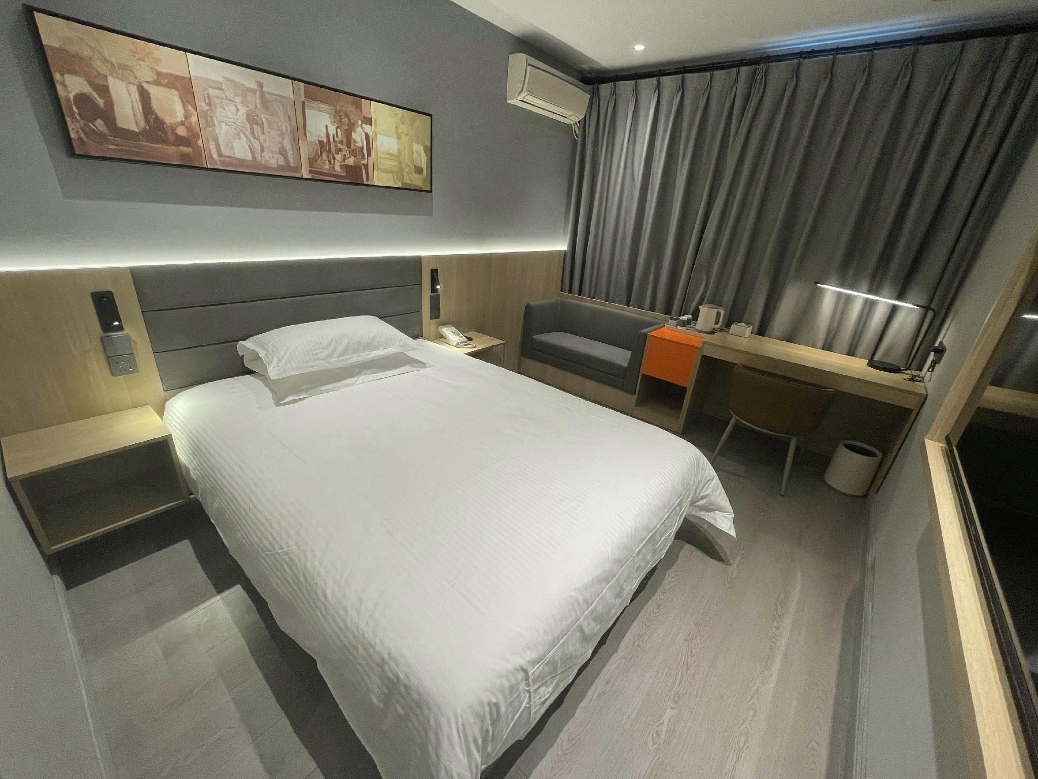 WH - Standard Room