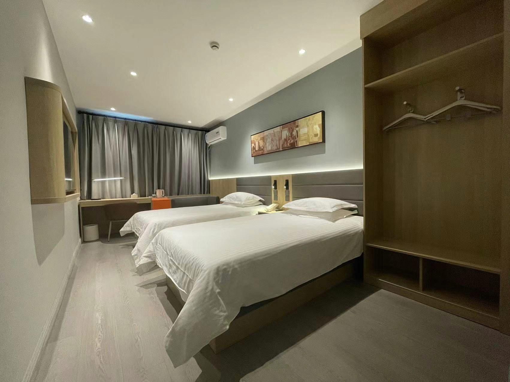 WH - Standard Daxiao Twin Room