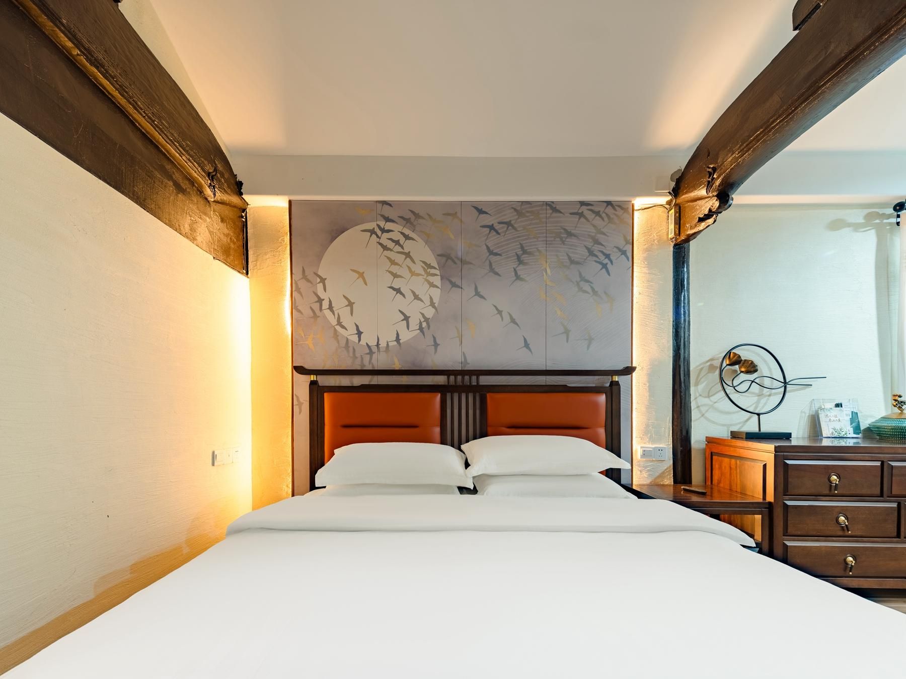 Huazhu - Room With Bed