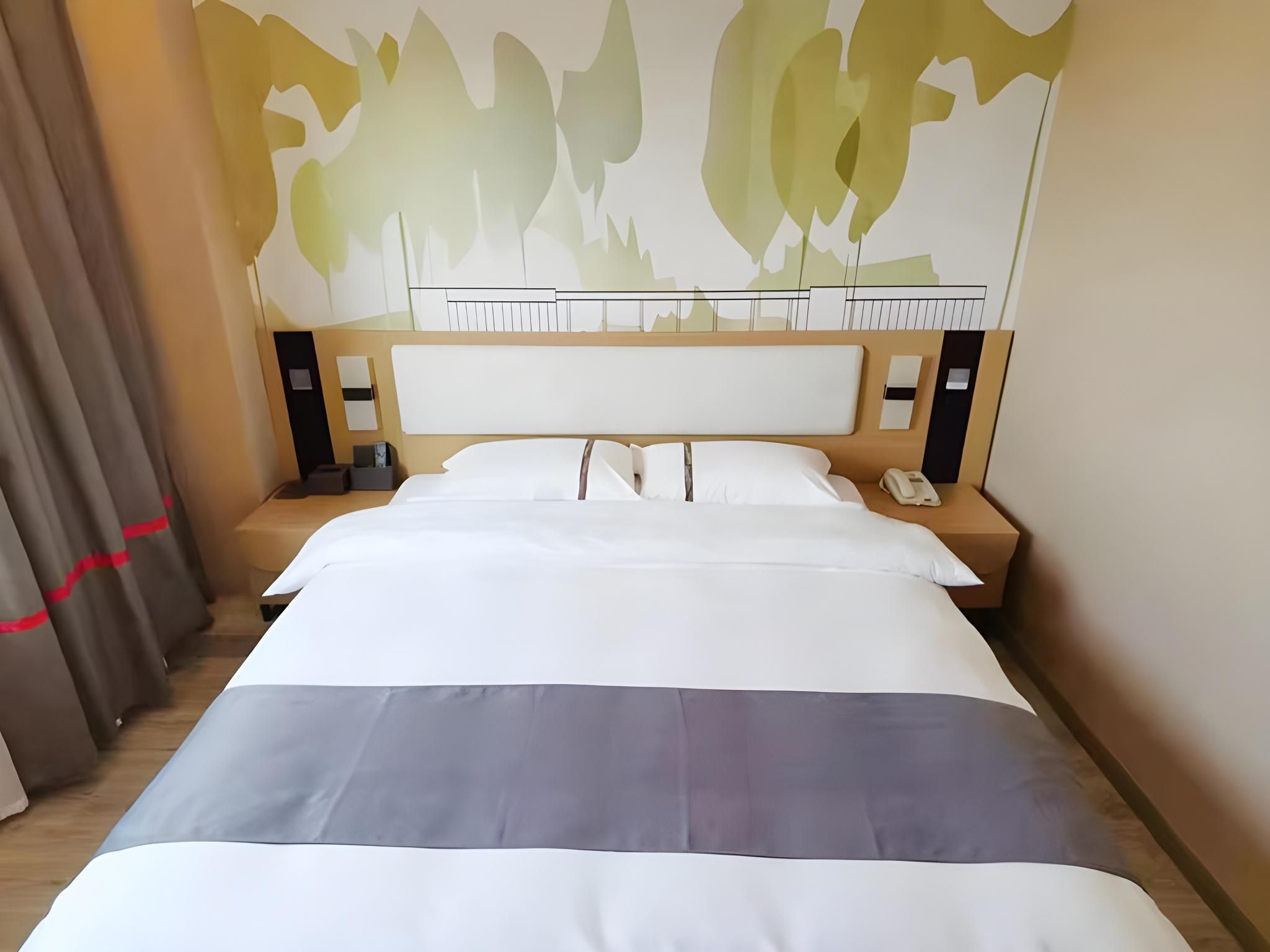 Standand Queen Room