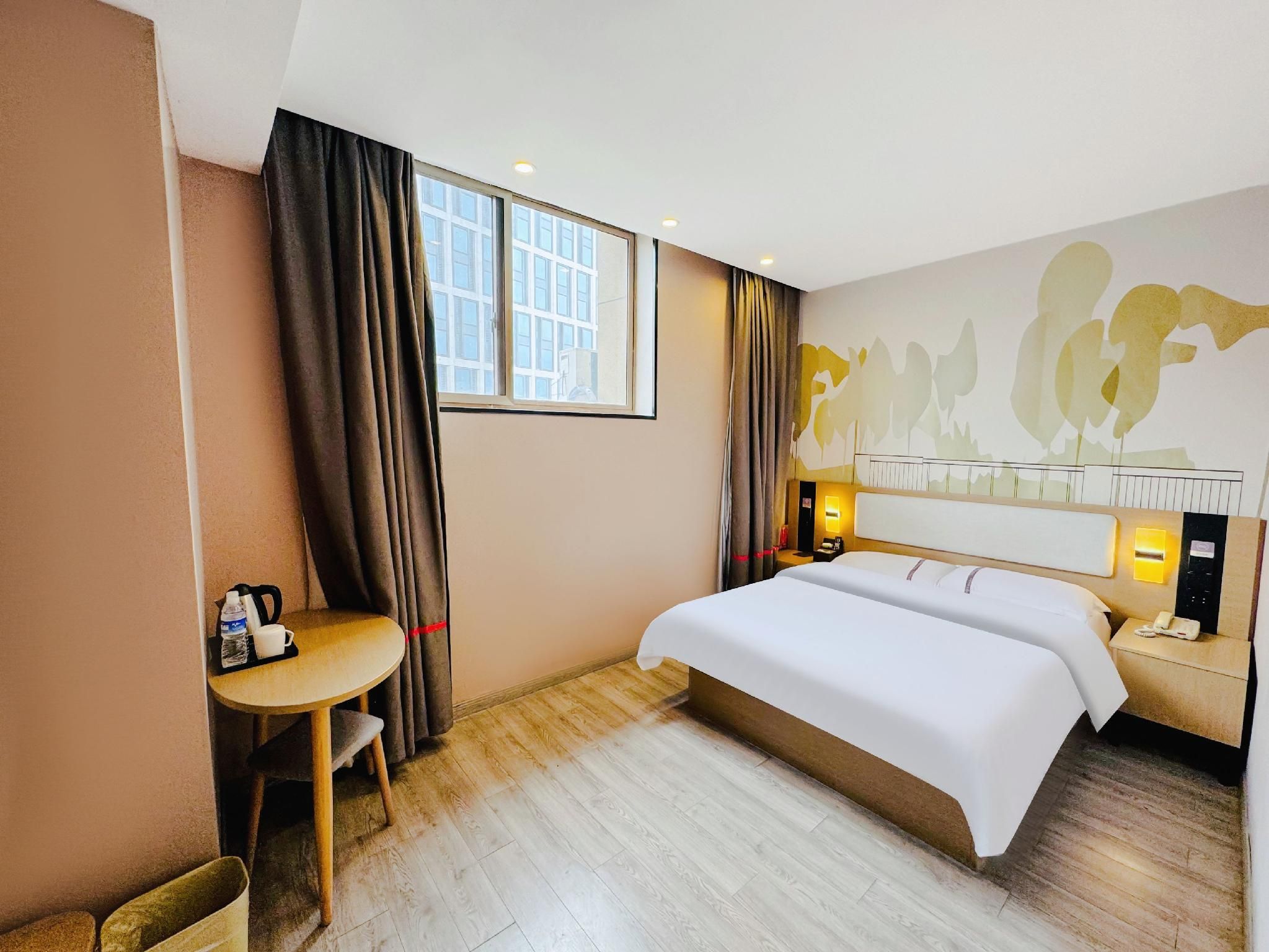 Boutique Triple Room