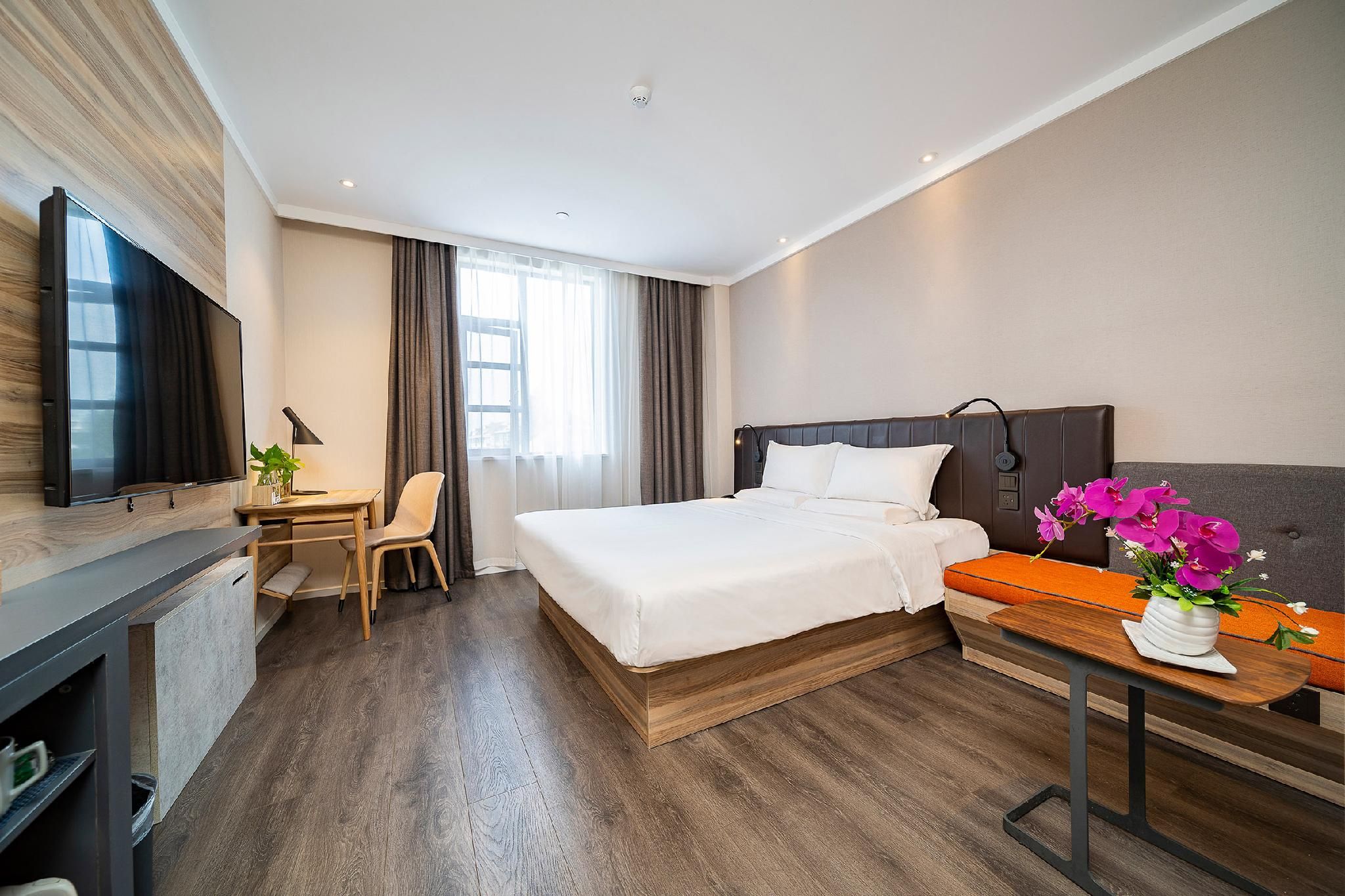 Huazhu - Superior BedRoom