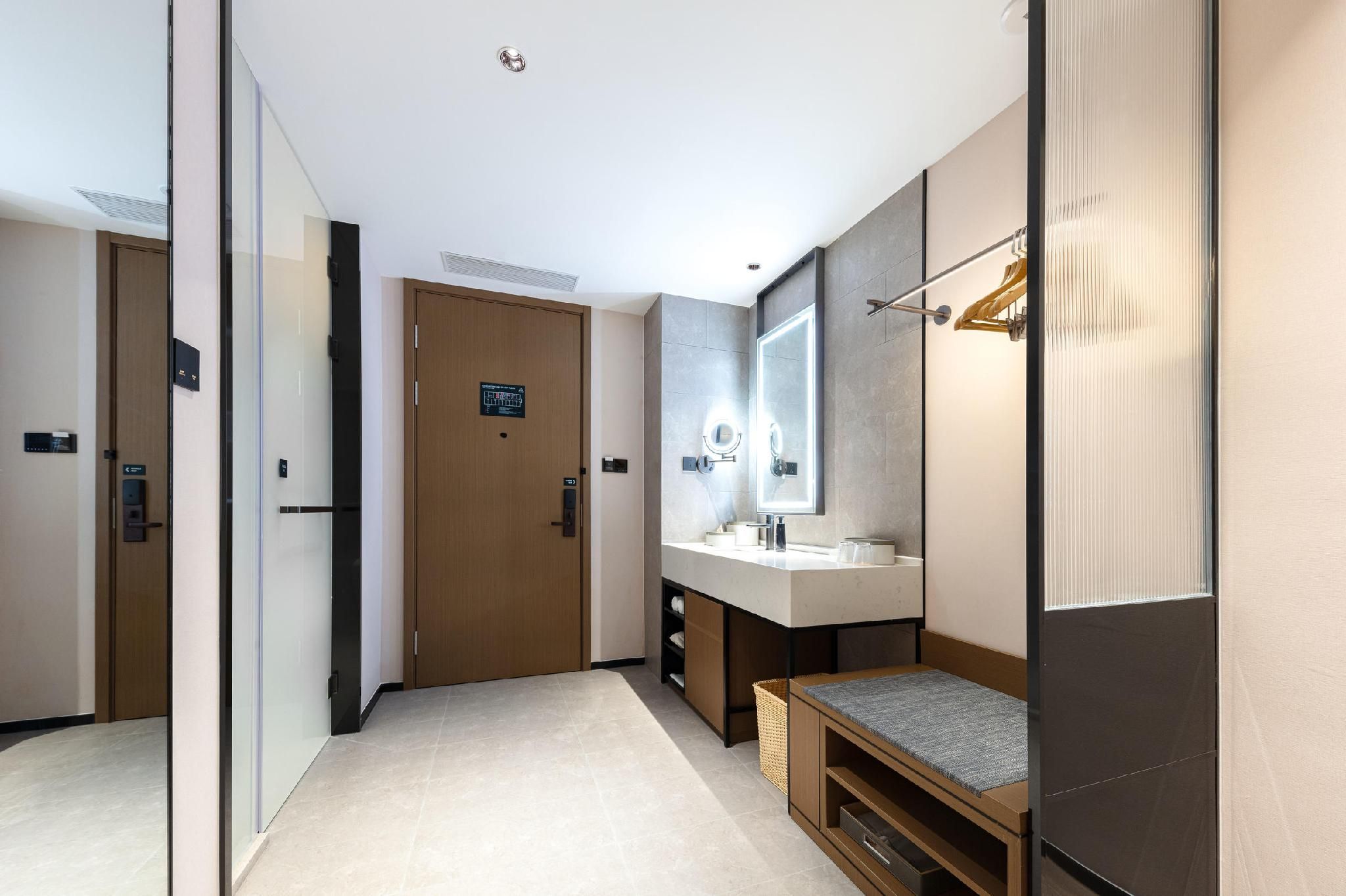 Atour Hotel Shanghai Songjiang Zhongshan East Road Superior 1 Queen