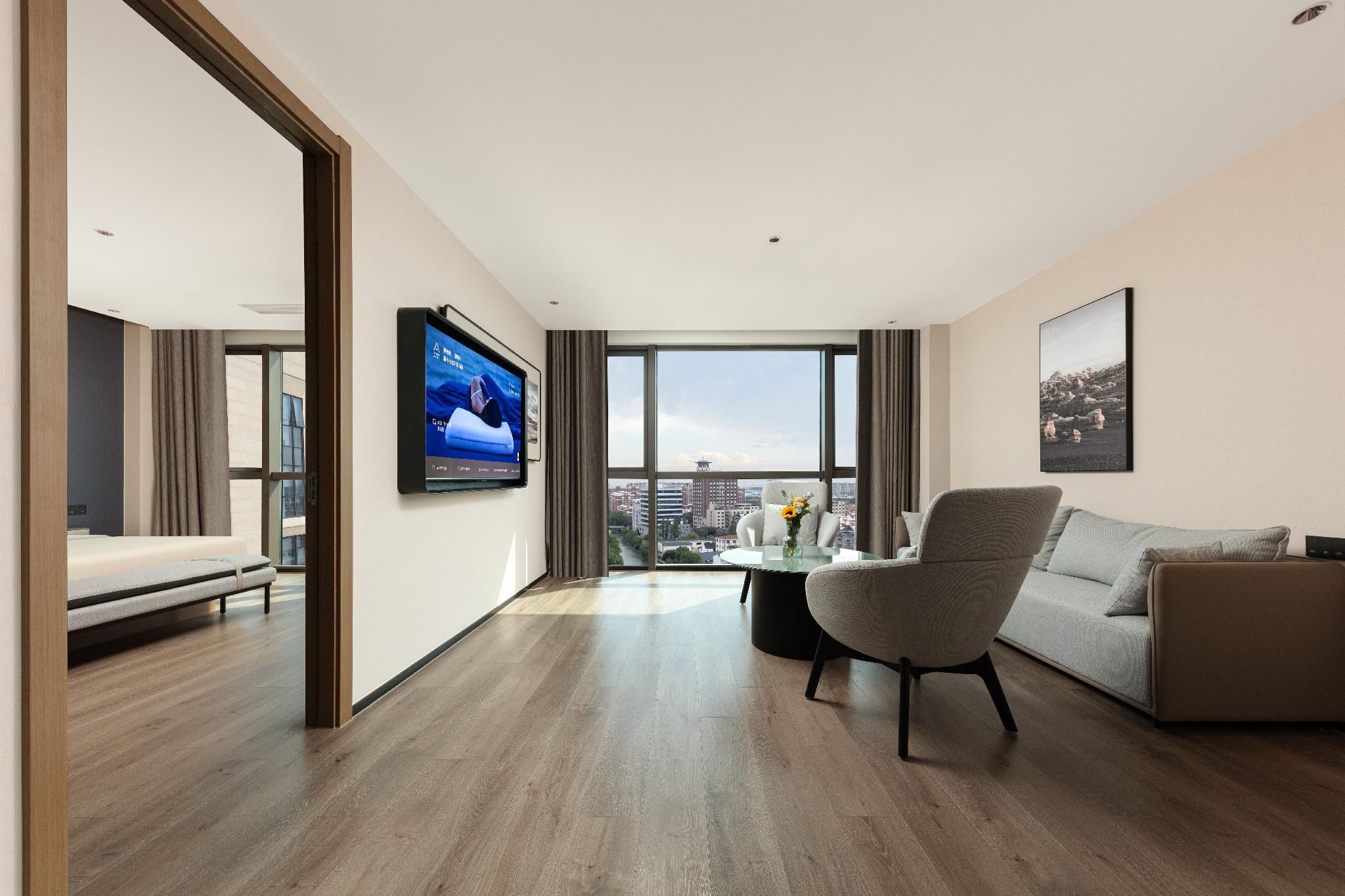 Suite Room - City View