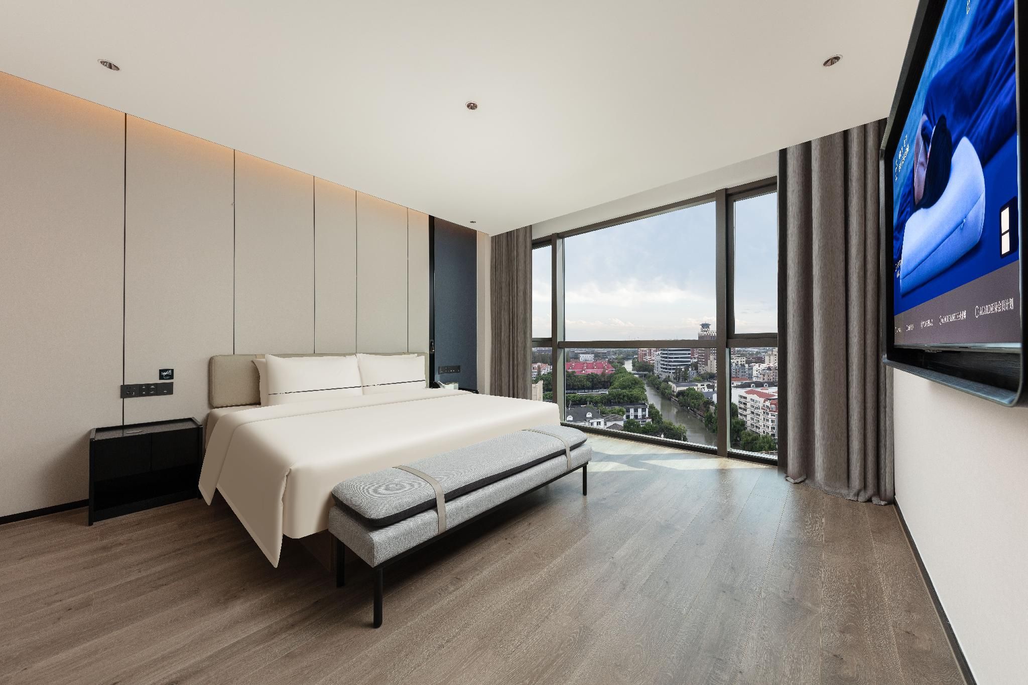 Suite Room - City View