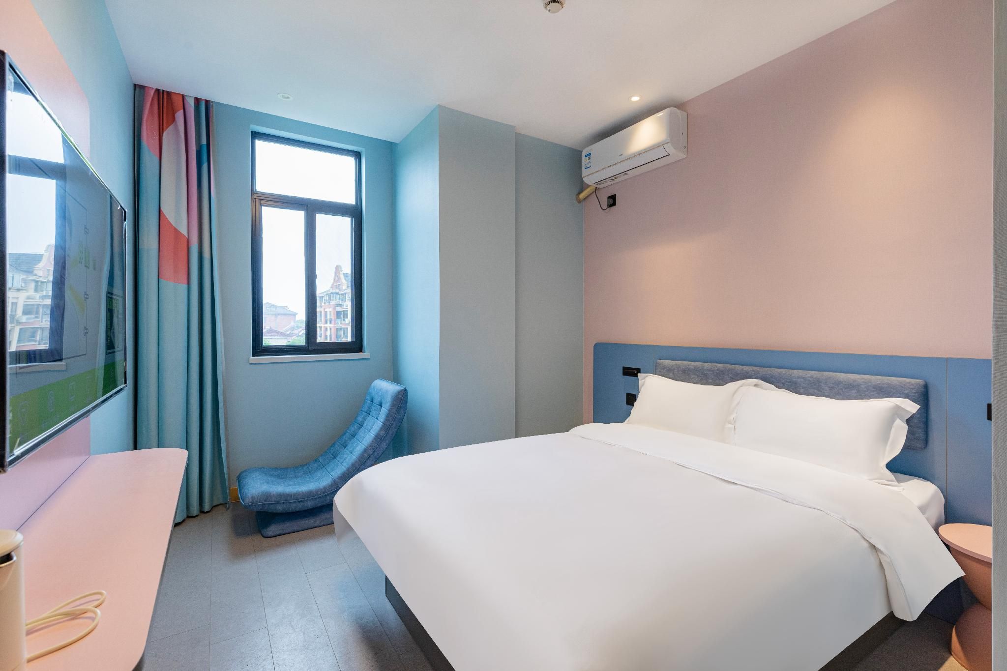 Huazhu - Business Bed Room