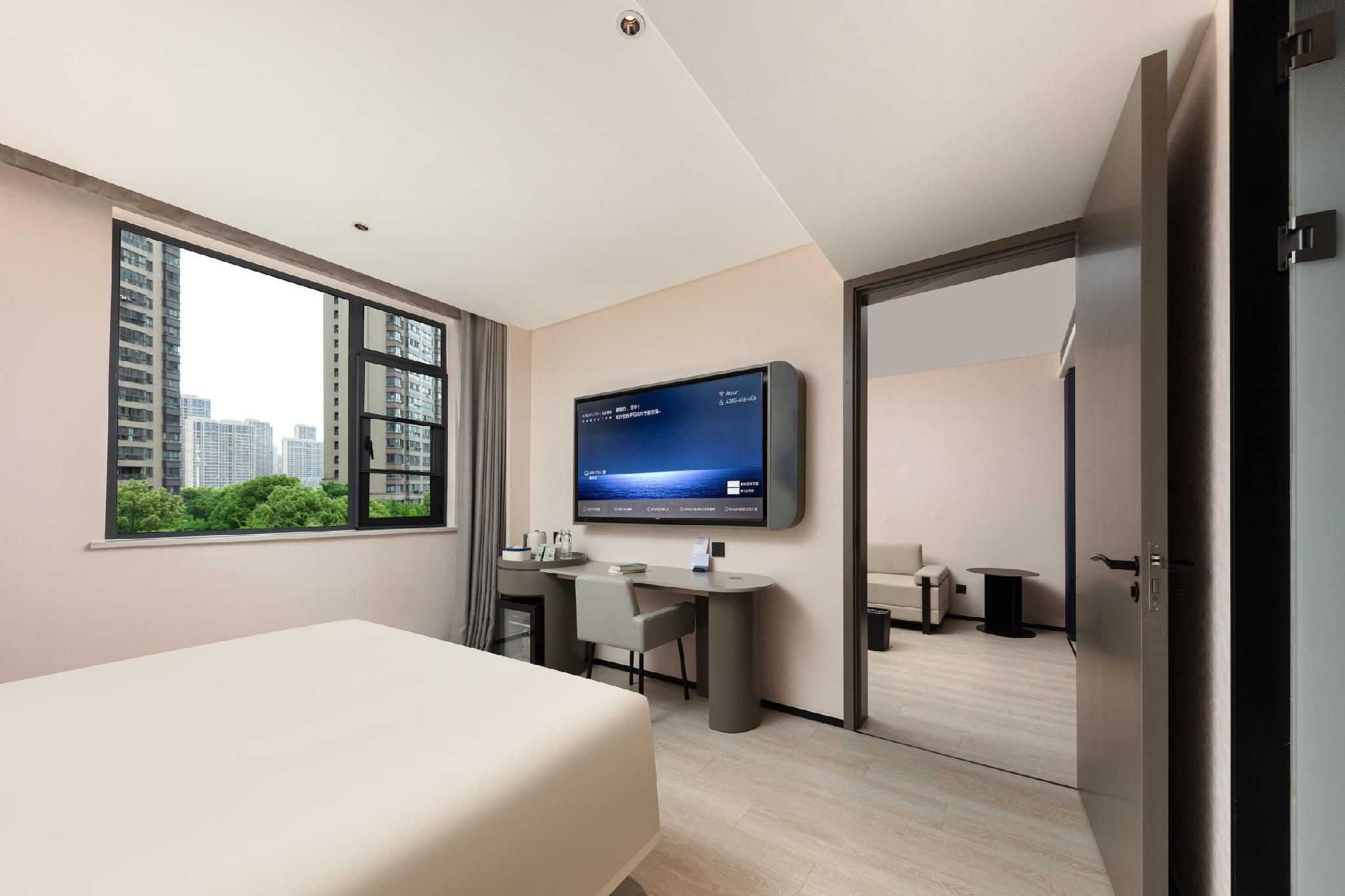 Select Suite