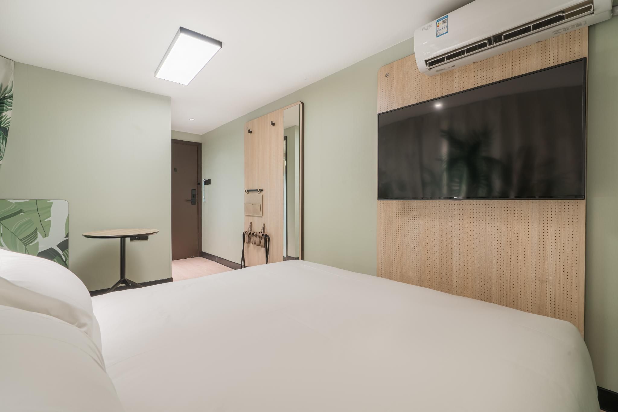 Huazhu - Shushi Bed Room