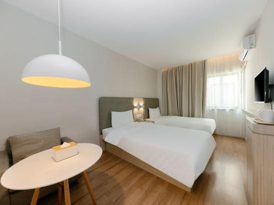 Guest Twin Room