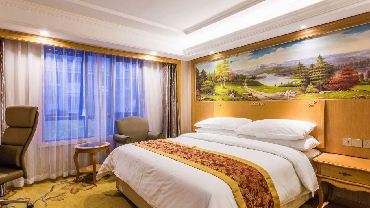 Business Double Room