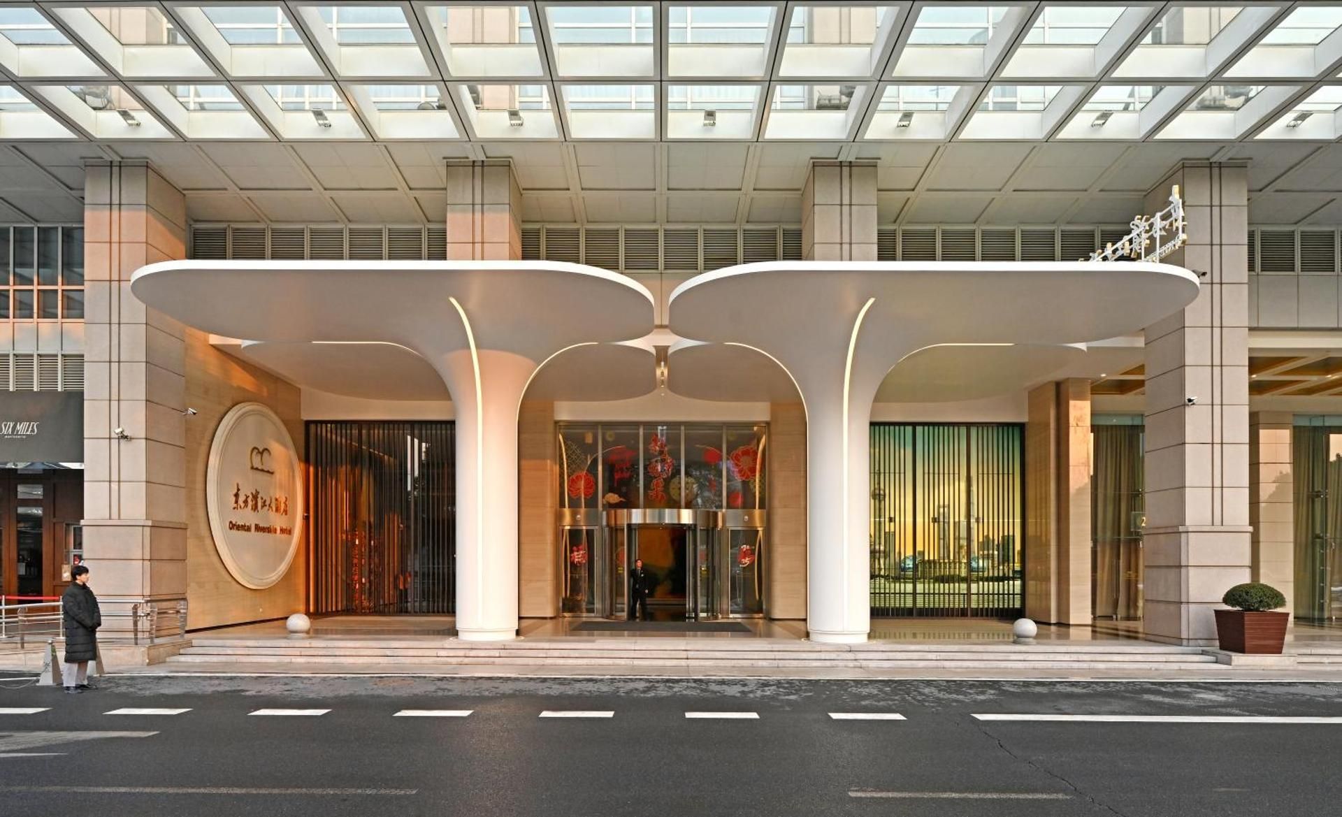 Oriental Riverside Bund View Hotel