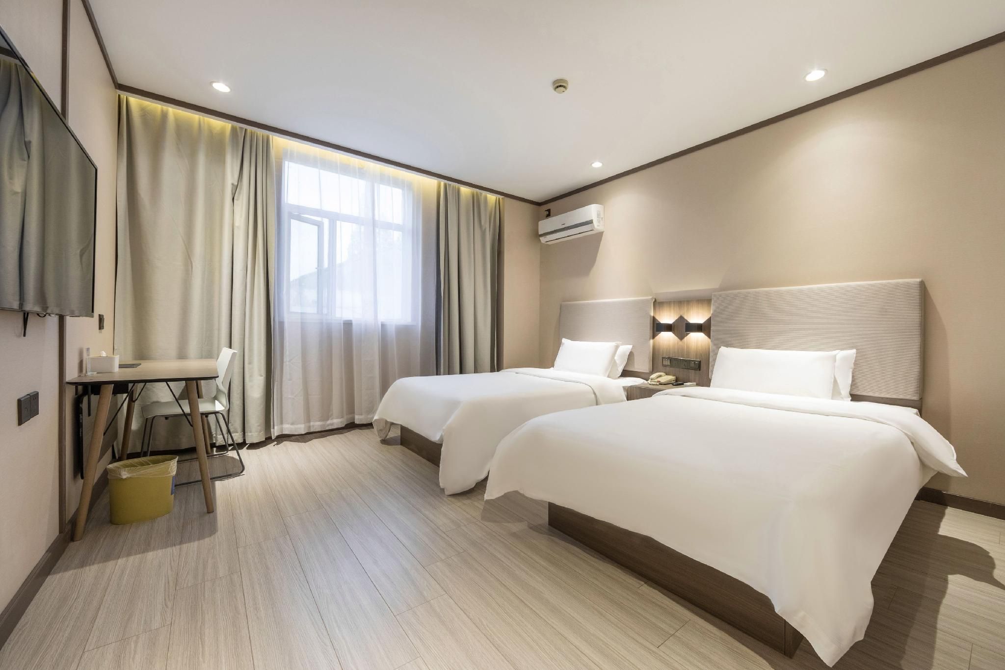 Twin Superior Room