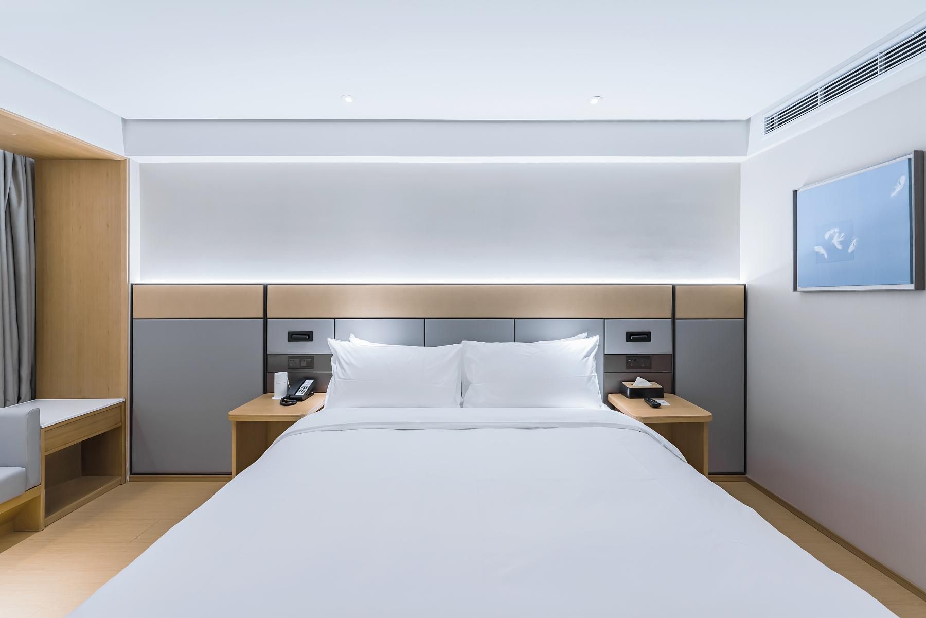 Huazhu - Bed Room A