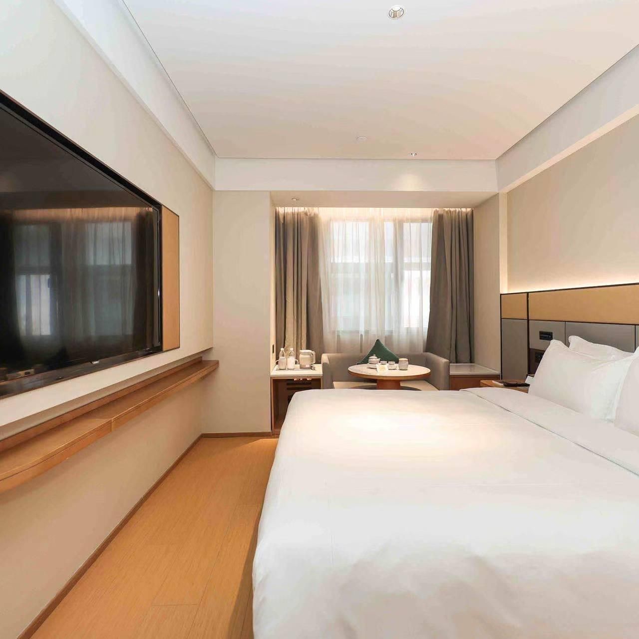 Huazhu - Superior BedRoom