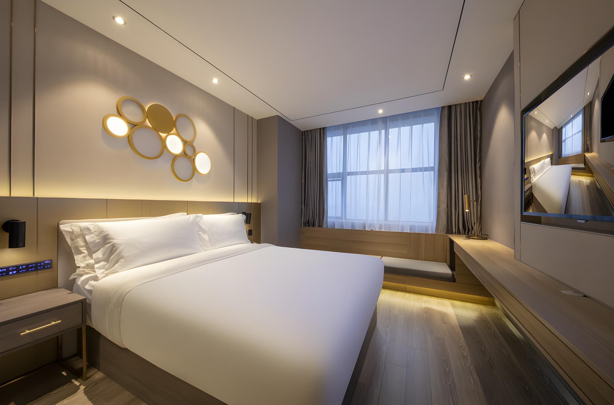 Huazhu - Yueruo Liujin Bed Room